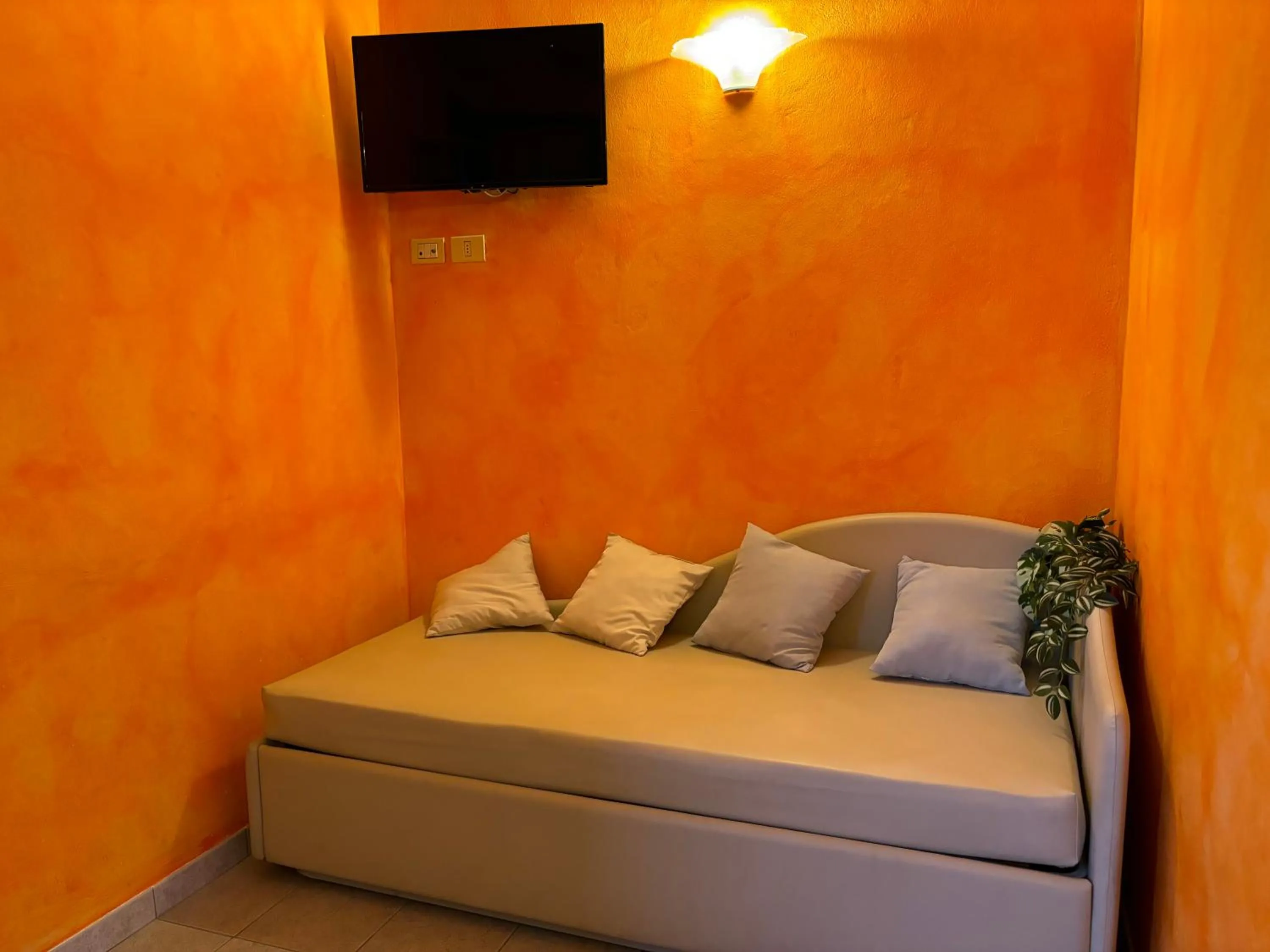 Bed in Residence Summer Dream