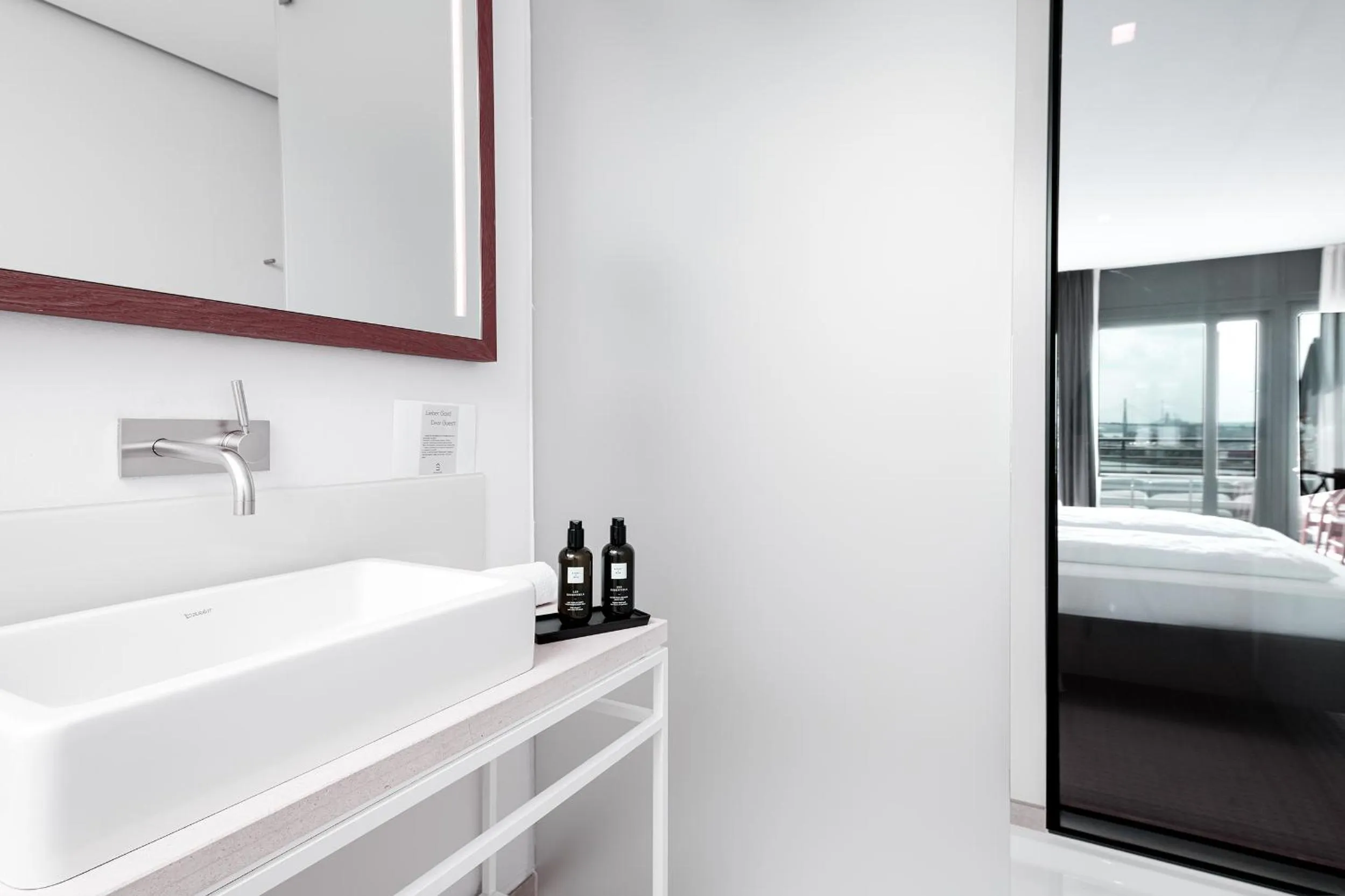 Bathroom in The Suites Rainvilleterrasse