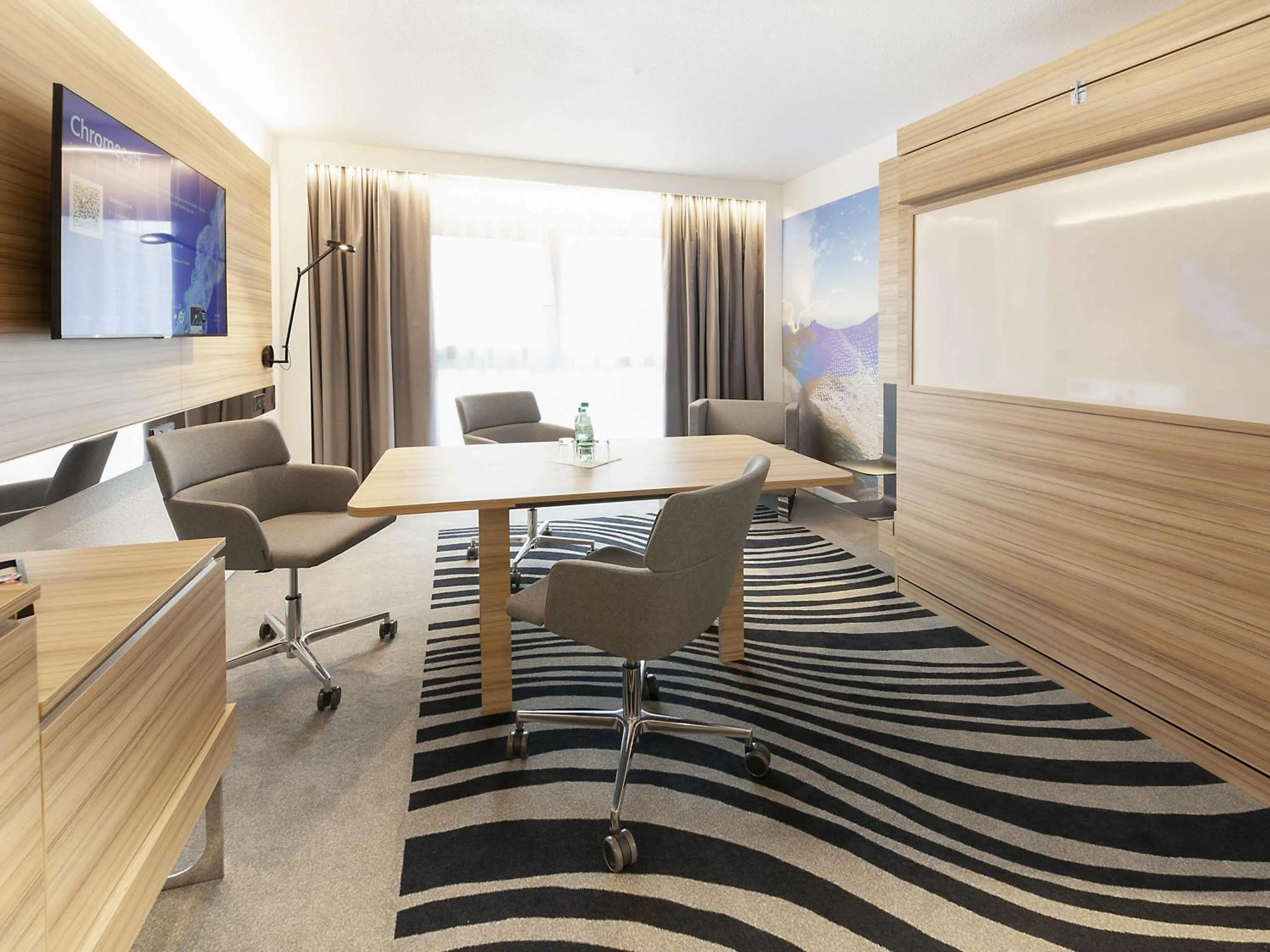 Meeting/conference room in Novotel Clermont-Ferrand