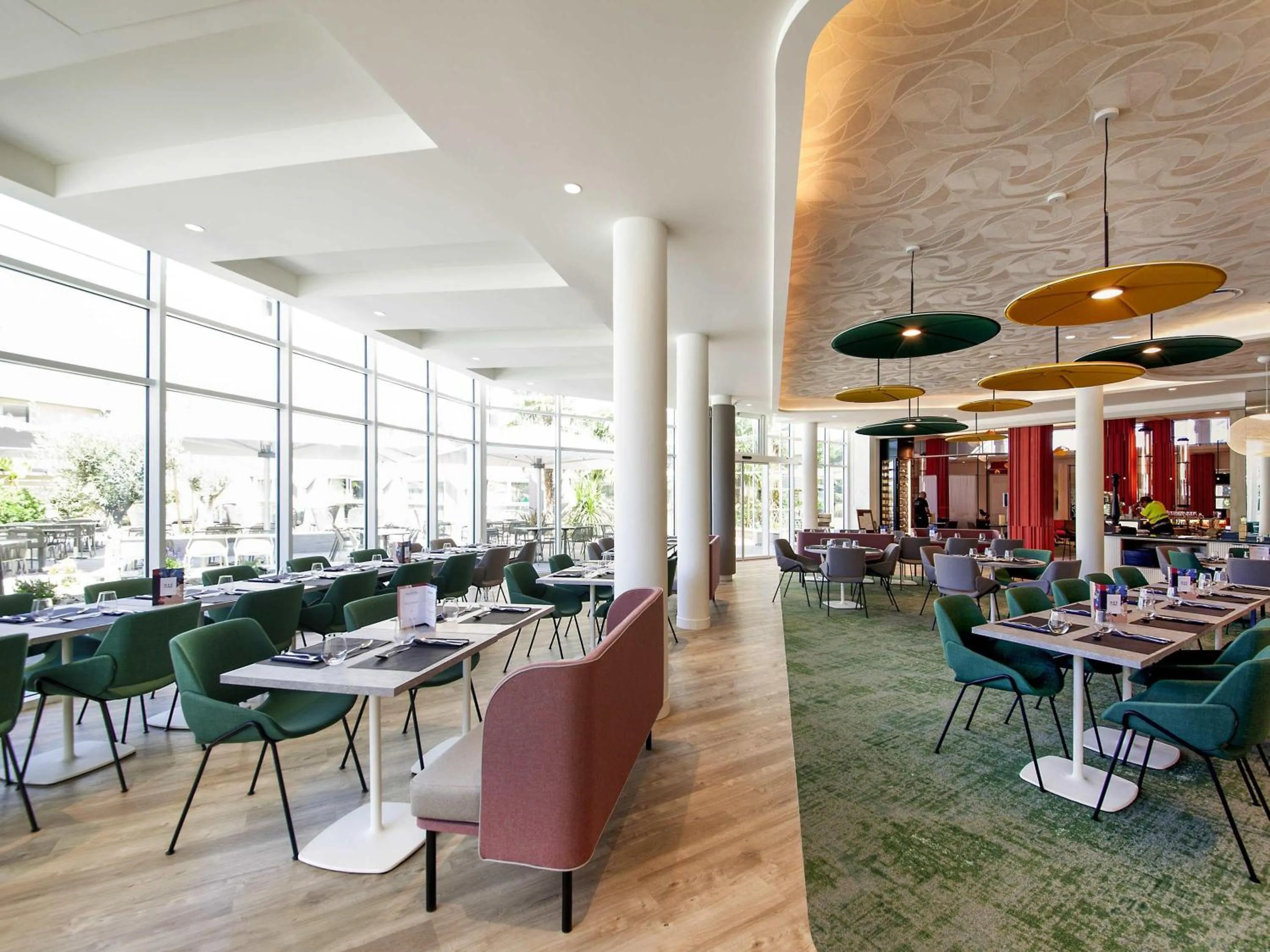 Restaurant/places to eat in Novotel Clermont-Ferrand