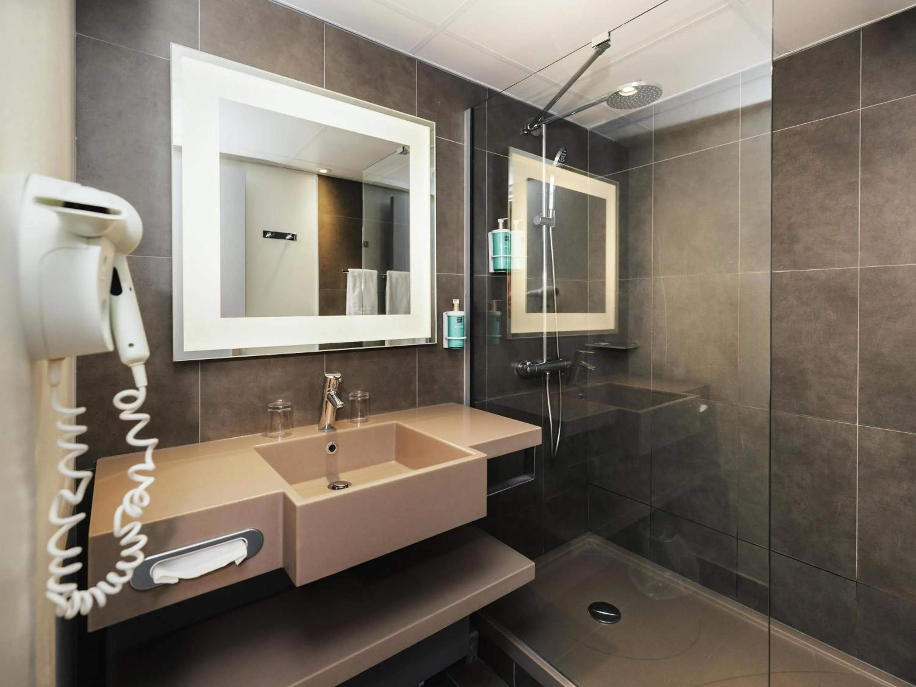 Bedroom in Novotel Clermont-Ferrand