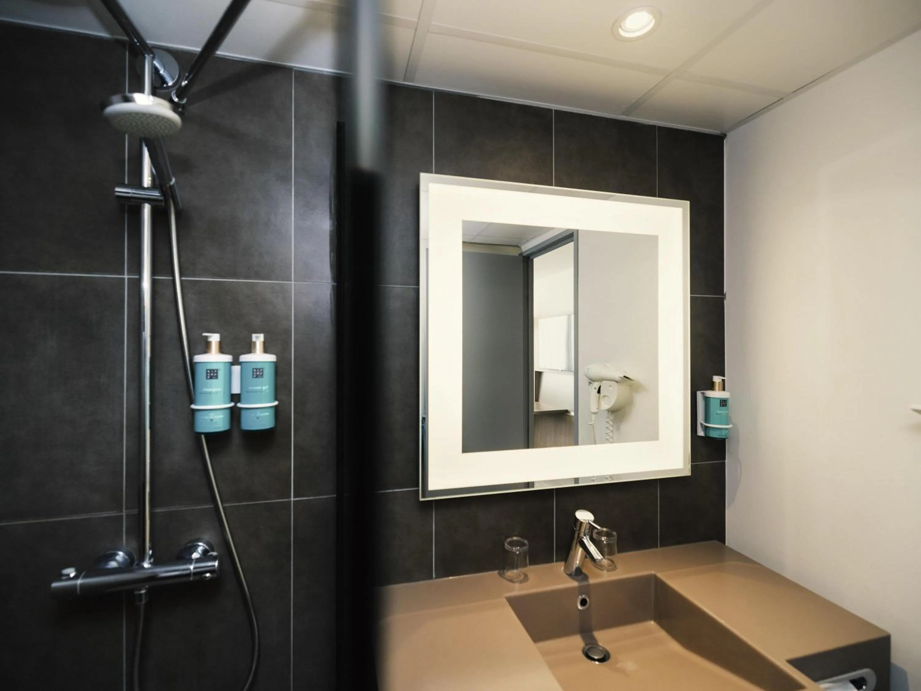 Bedroom in Novotel Clermont-Ferrand