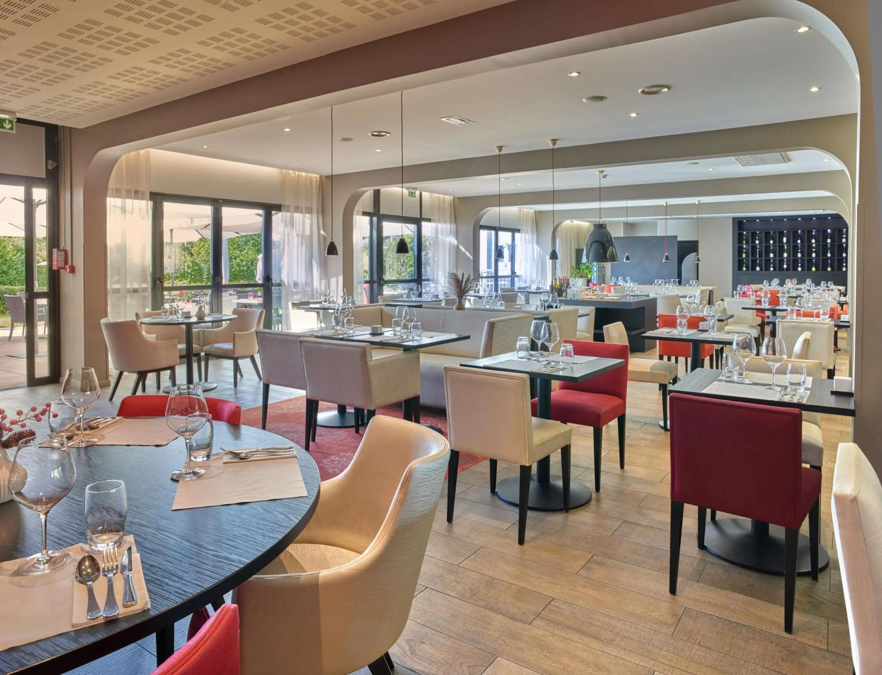 Restaurant/places to eat in Best Western Plus Metz Technopole