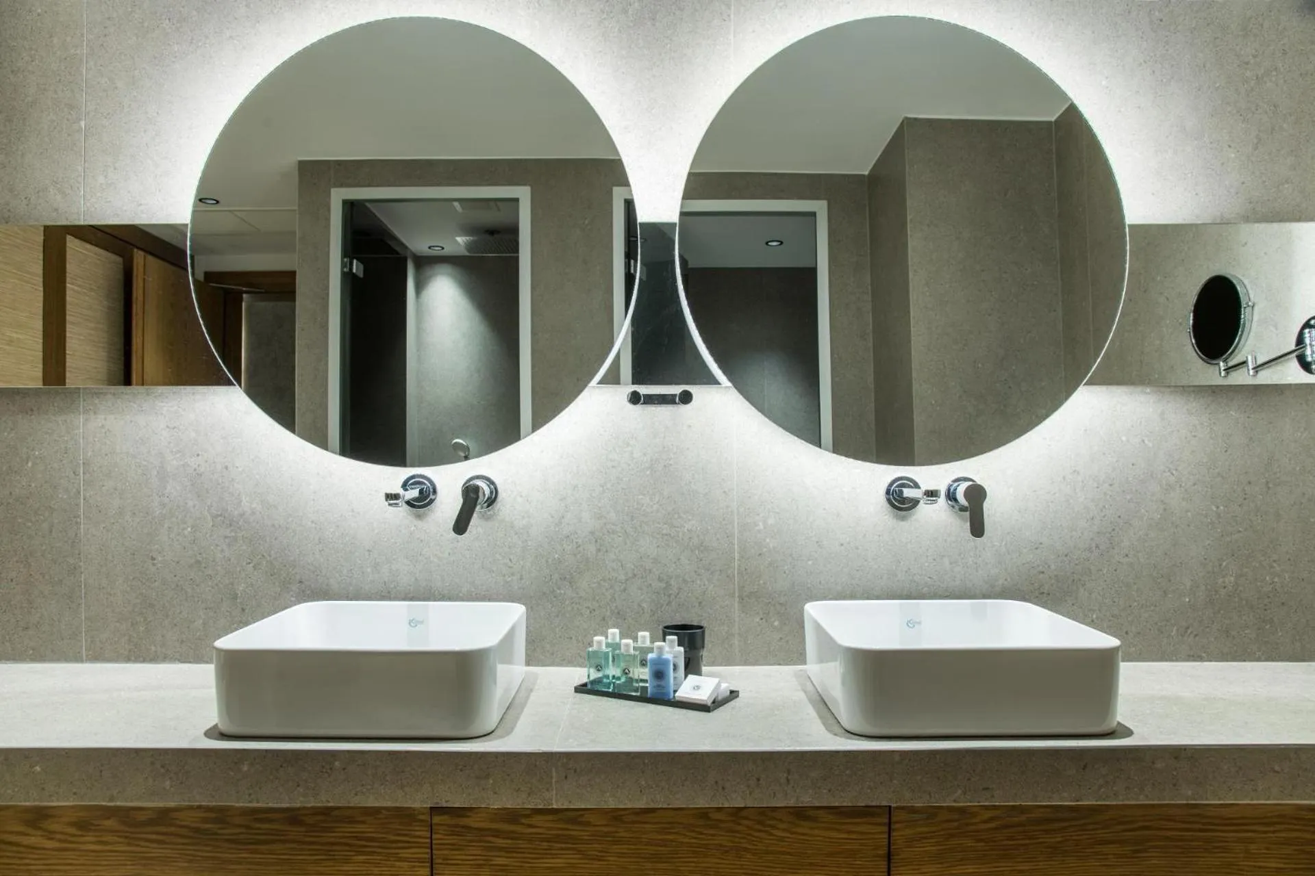 Bathroom in AKASHA Beach Hotel & Spa