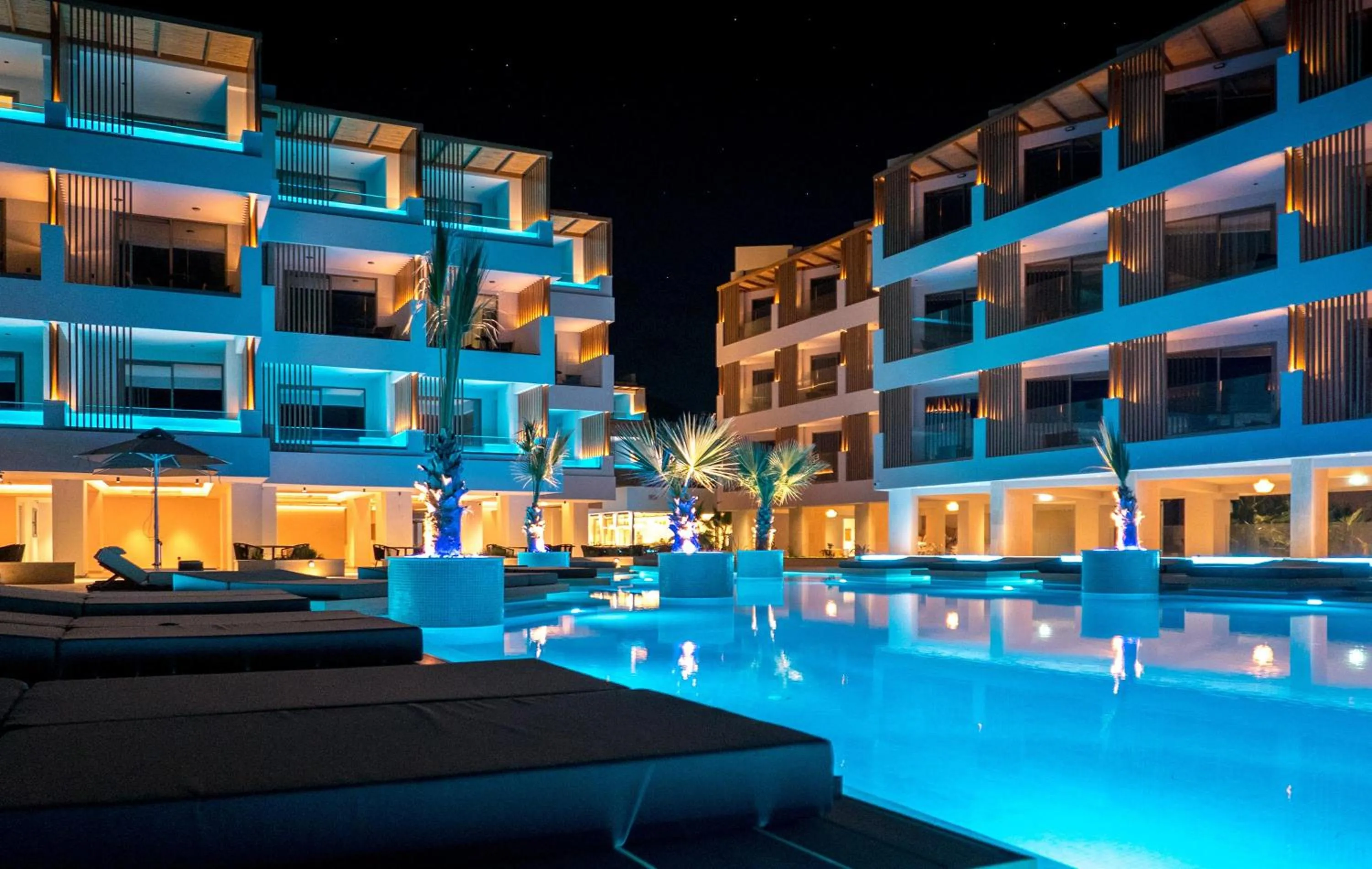 Swimming pool in AKASHA Beach Hotel & Spa