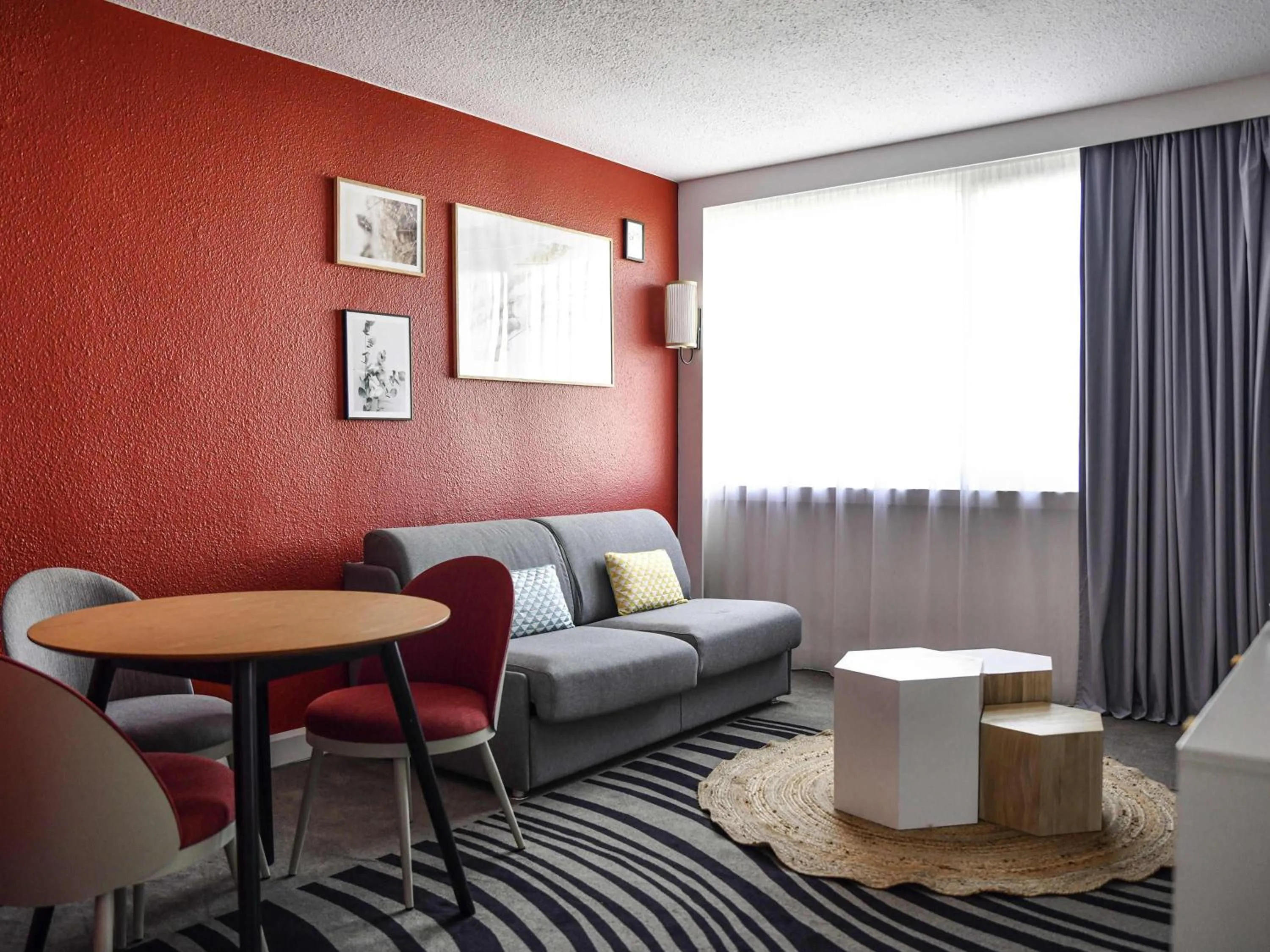 Bedroom in Novotel Paris Créteil Le Lac