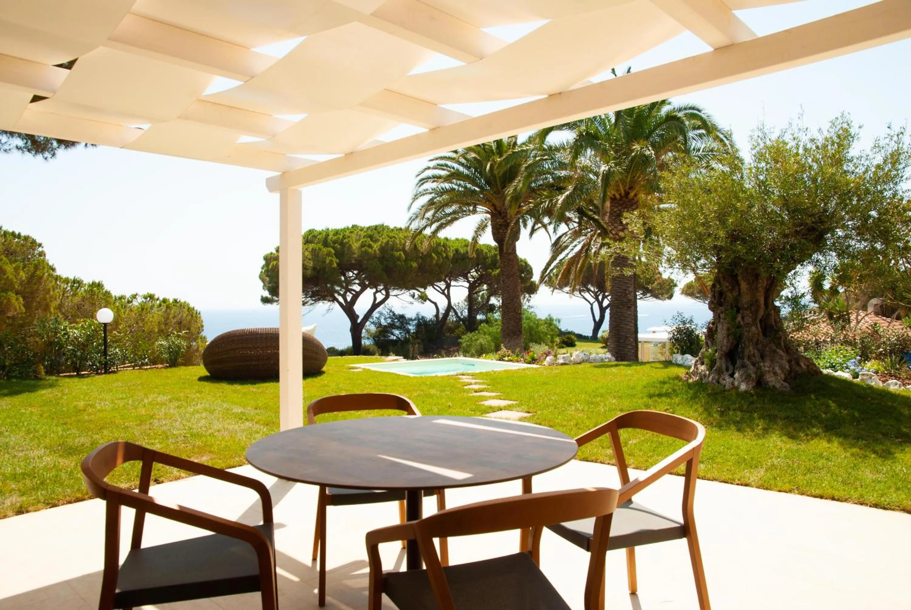 Garden in Resort Capo Bianco