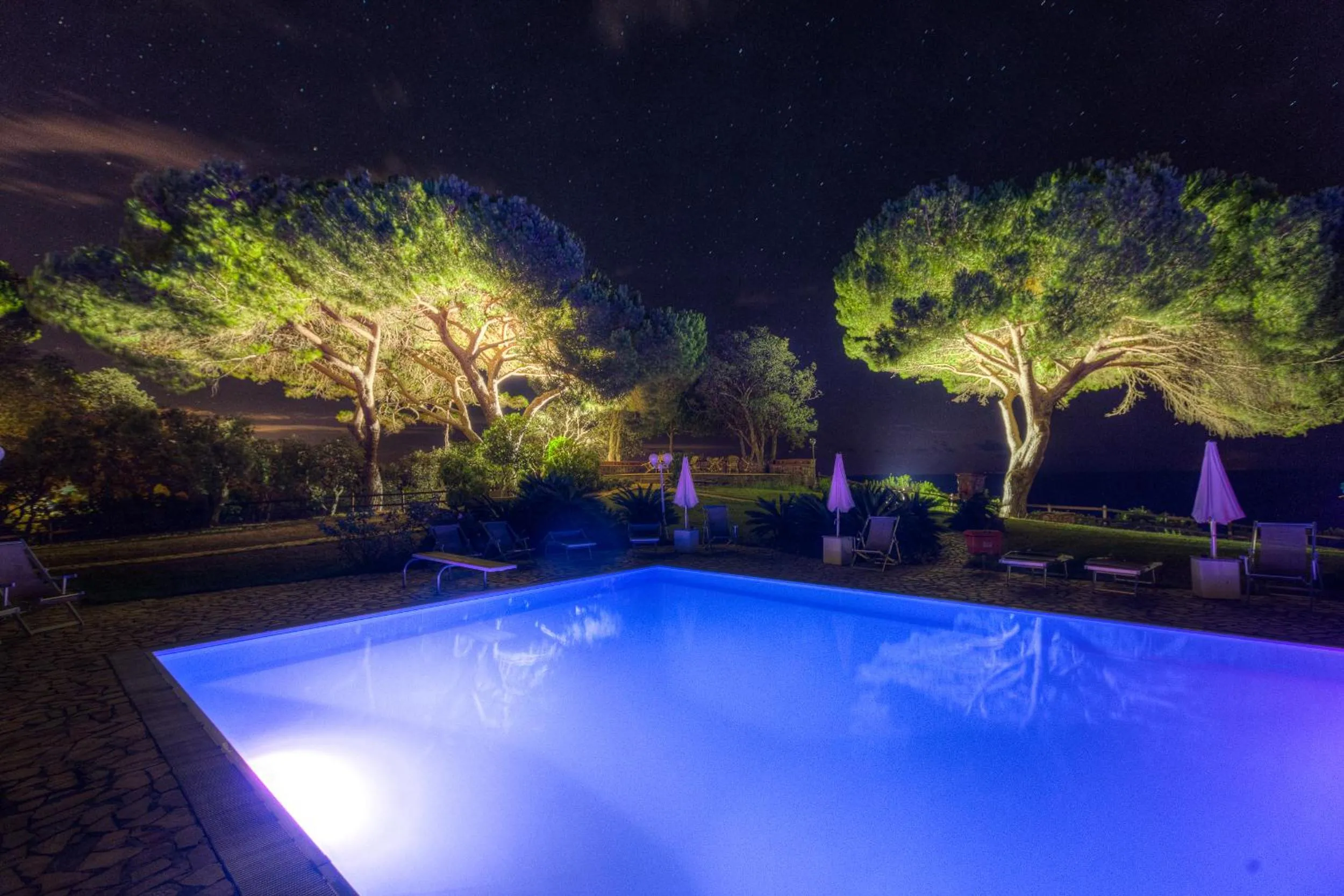 Night in Resort Capo Bianco