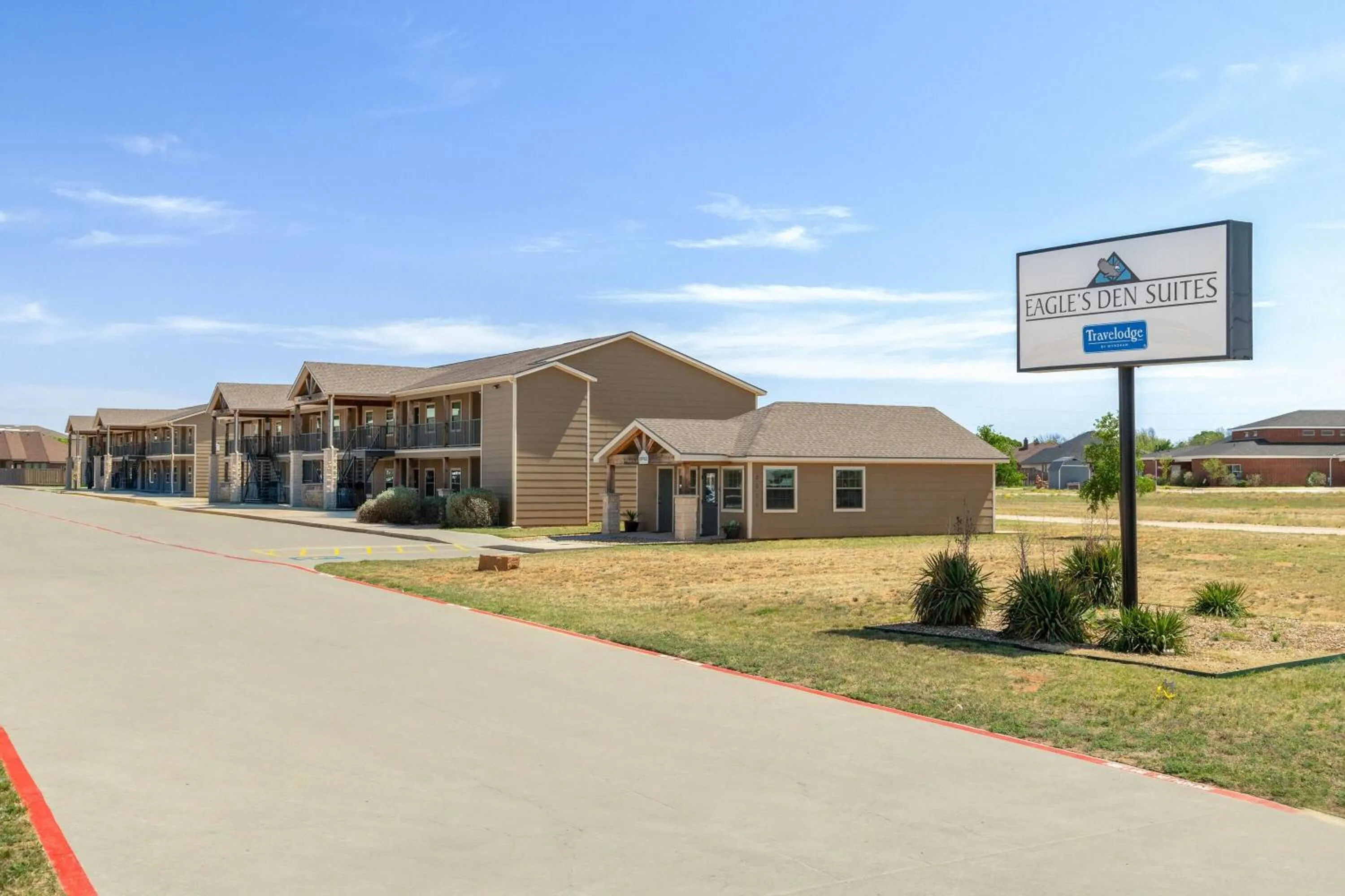 Property building in Eagle's Den Suites Andrews a Travelodge by Wyndham