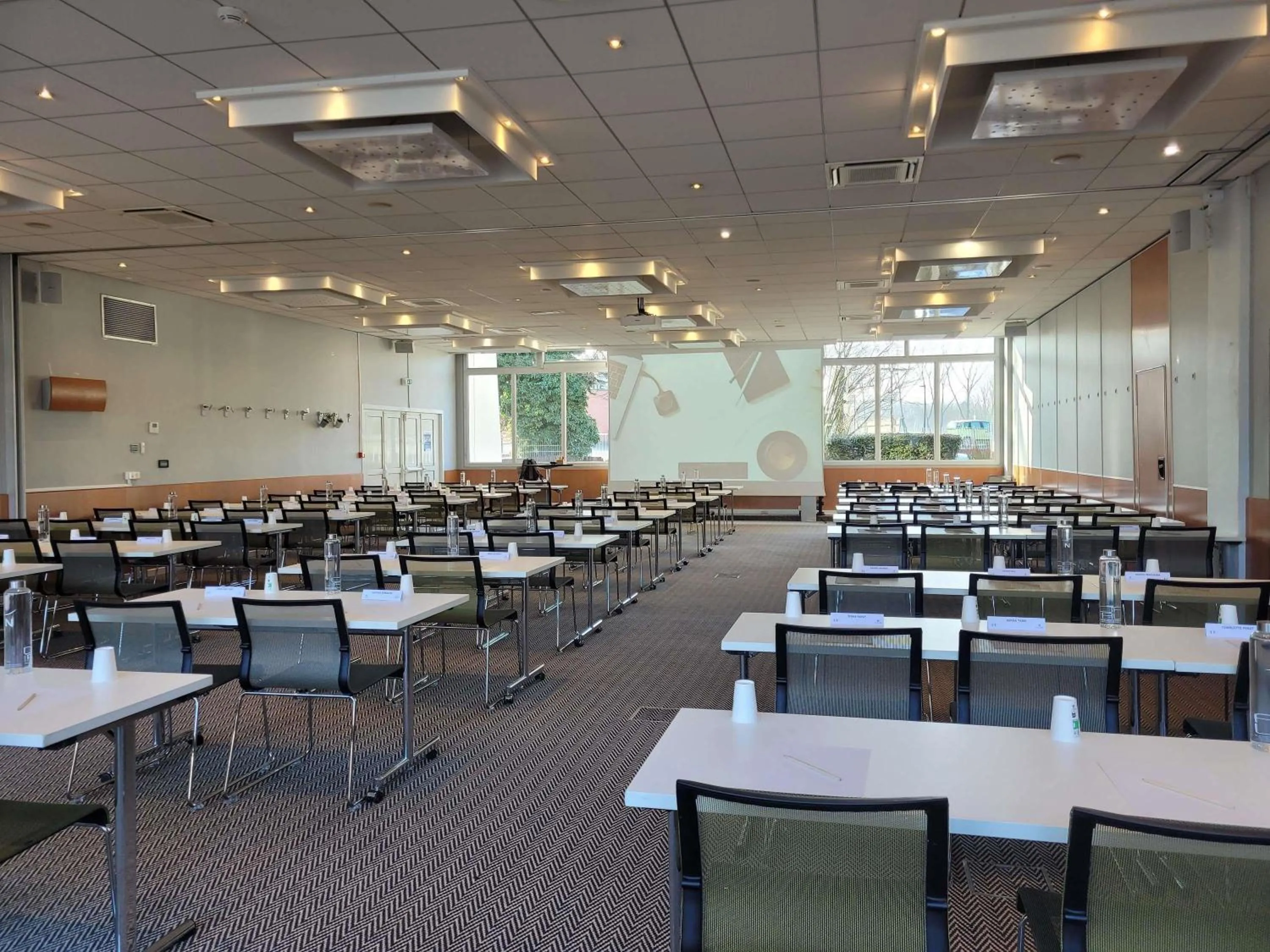 Meeting/conference room in Hotel Novotel Evry Courcouronnes
