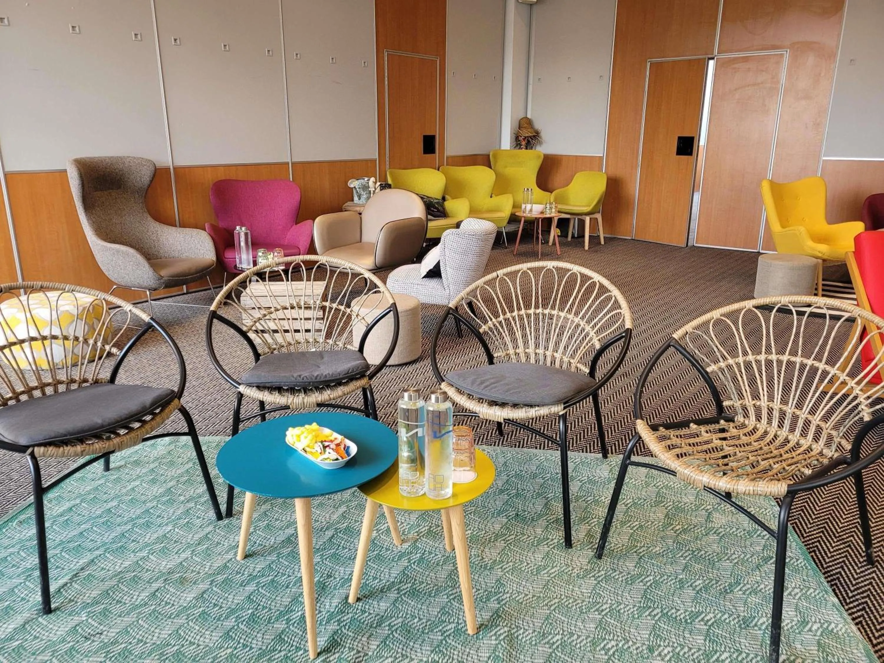 Meeting/conference room in Hotel Novotel Evry Courcouronnes