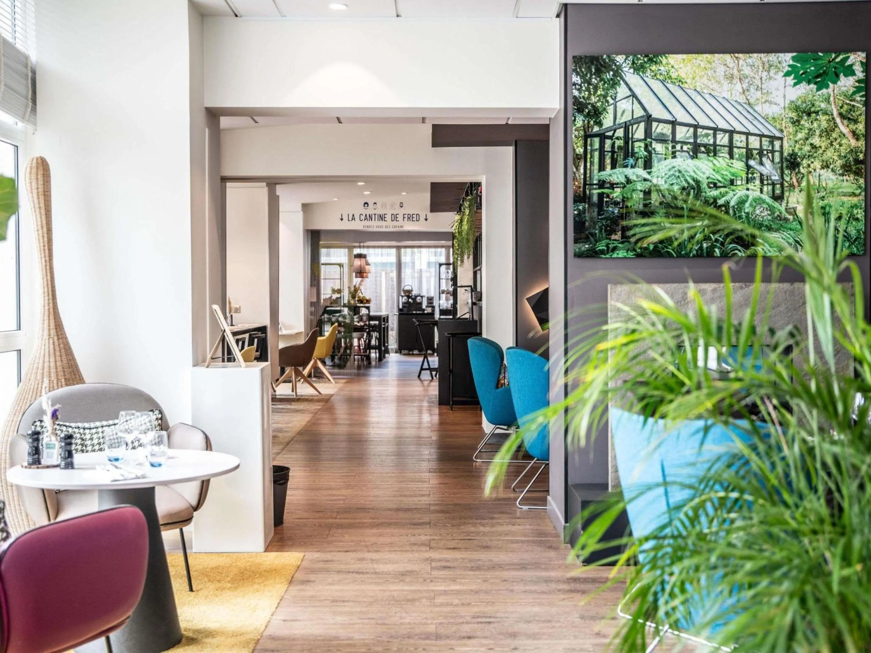 Restaurant/places to eat in Hotel Novotel Evry Courcouronnes