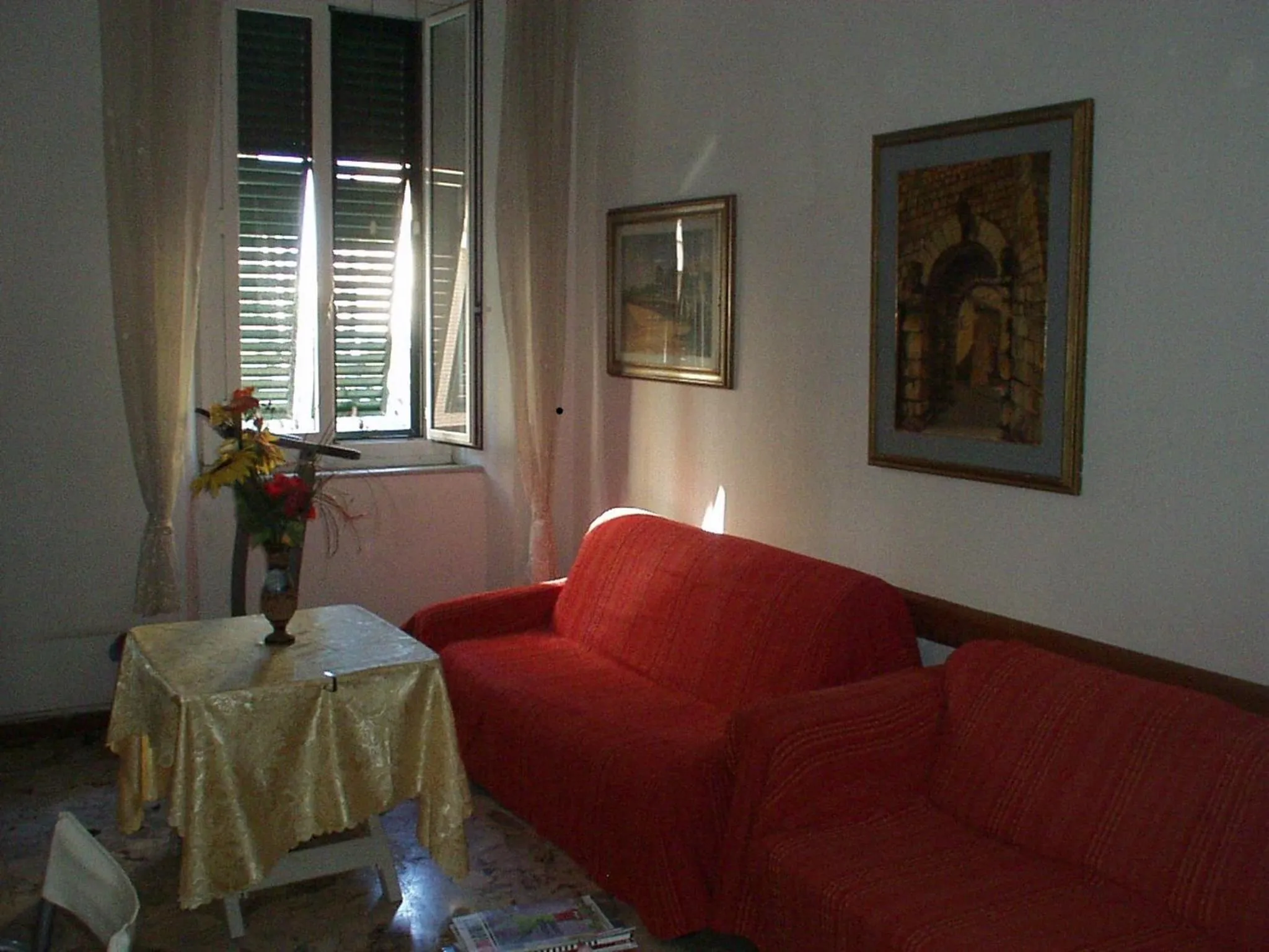 Seating area in Albergo Cavour SELF CHECK-IN