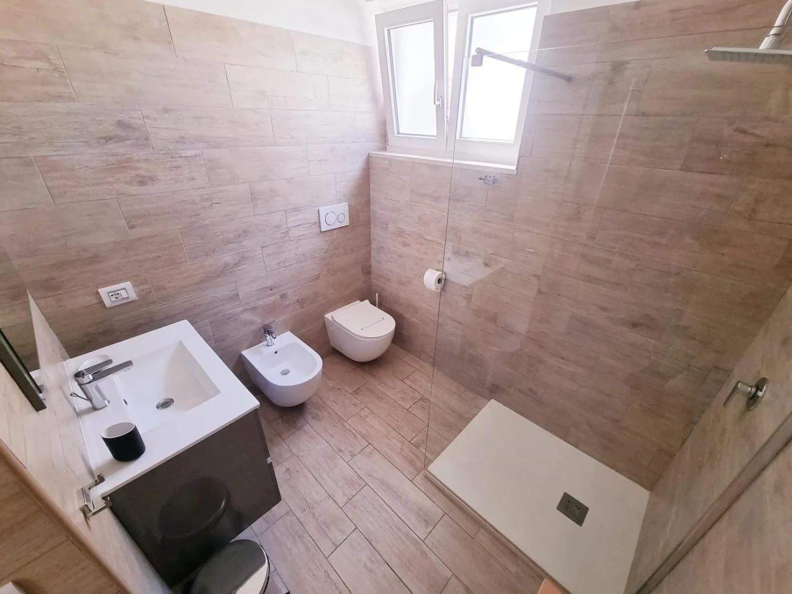 Toilet in The Garden