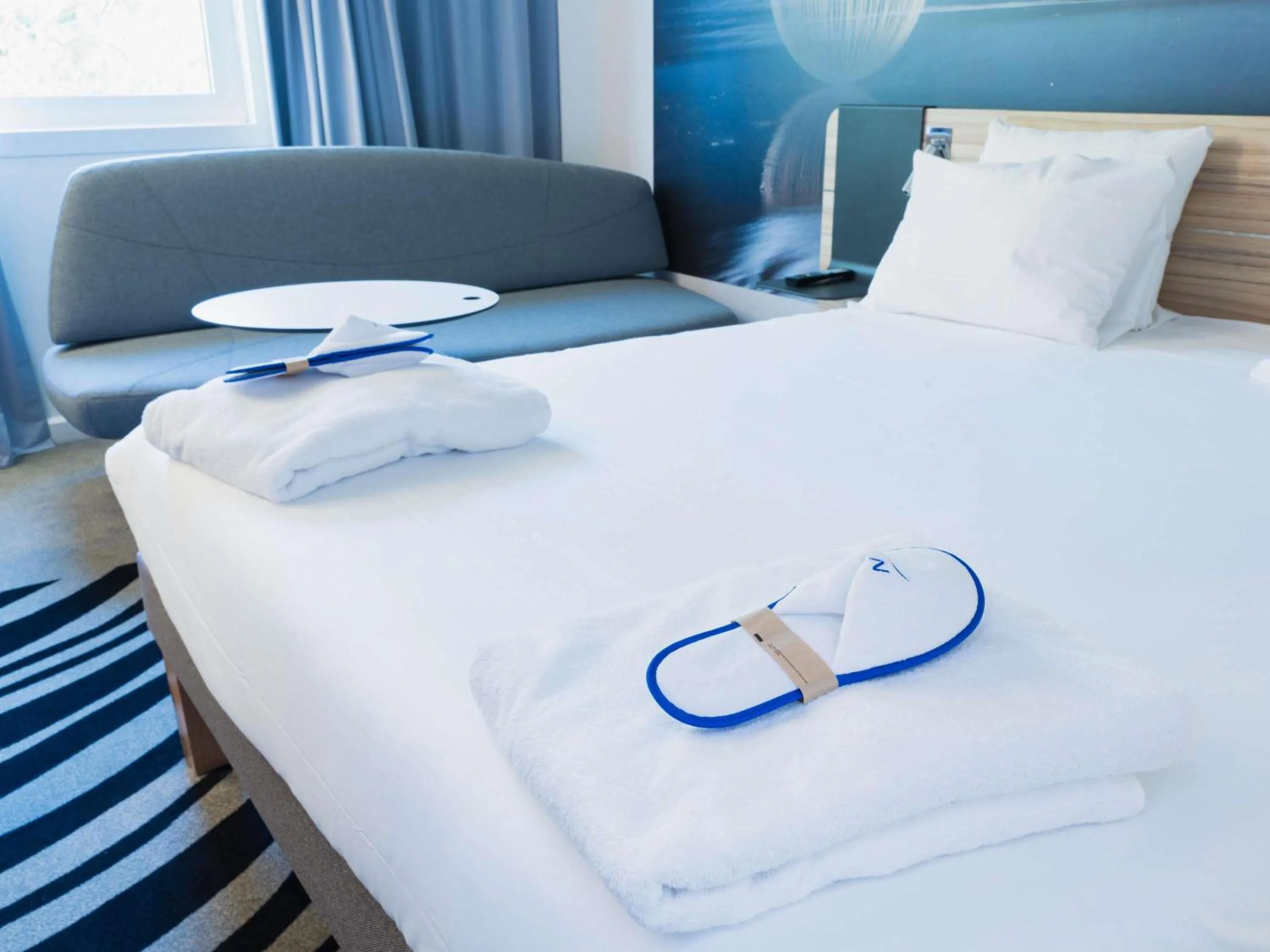 Bedroom, Bed in Novotel Valence Sud