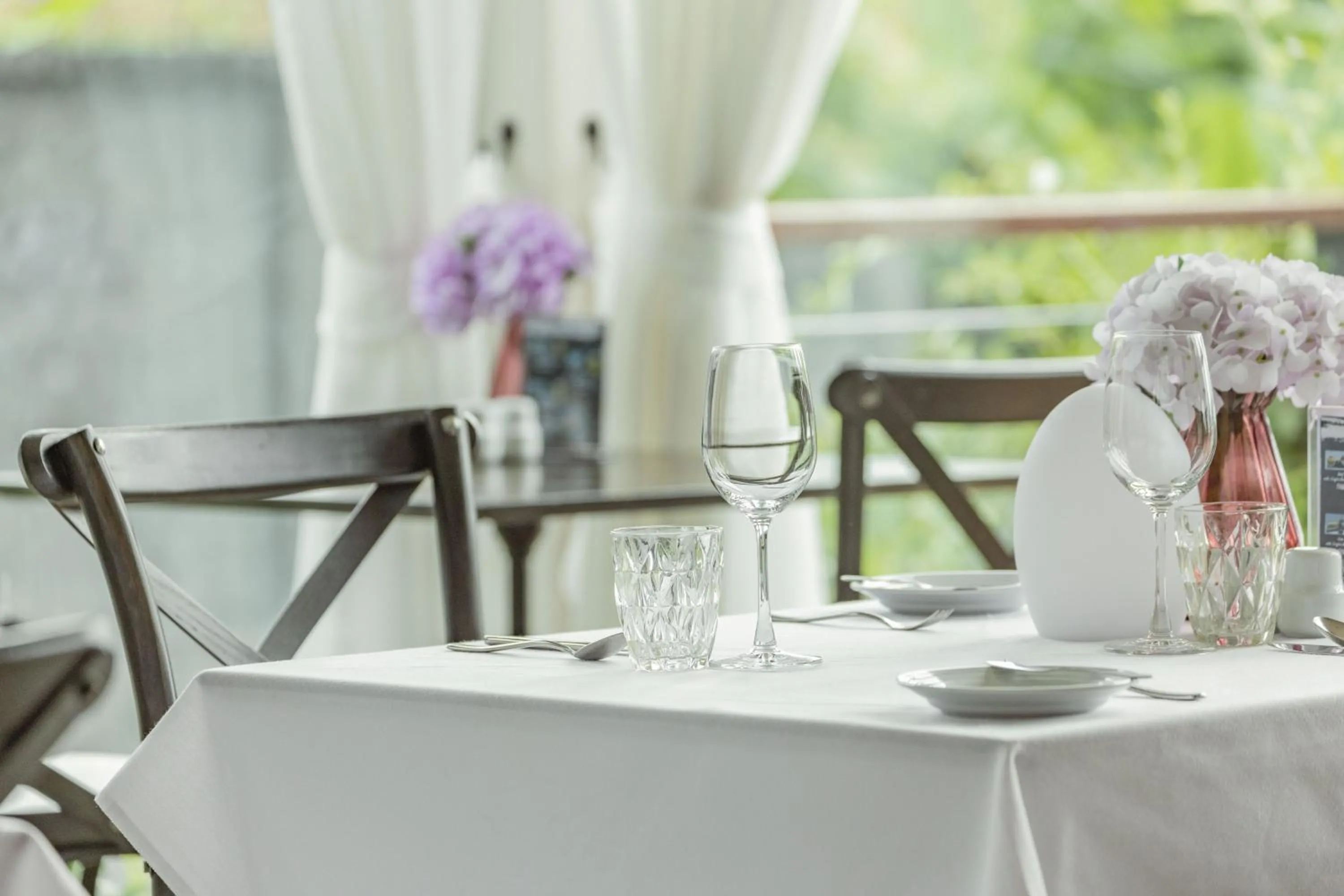 Food and drinks in SKYVIEW Resort Phuket Patong Beach