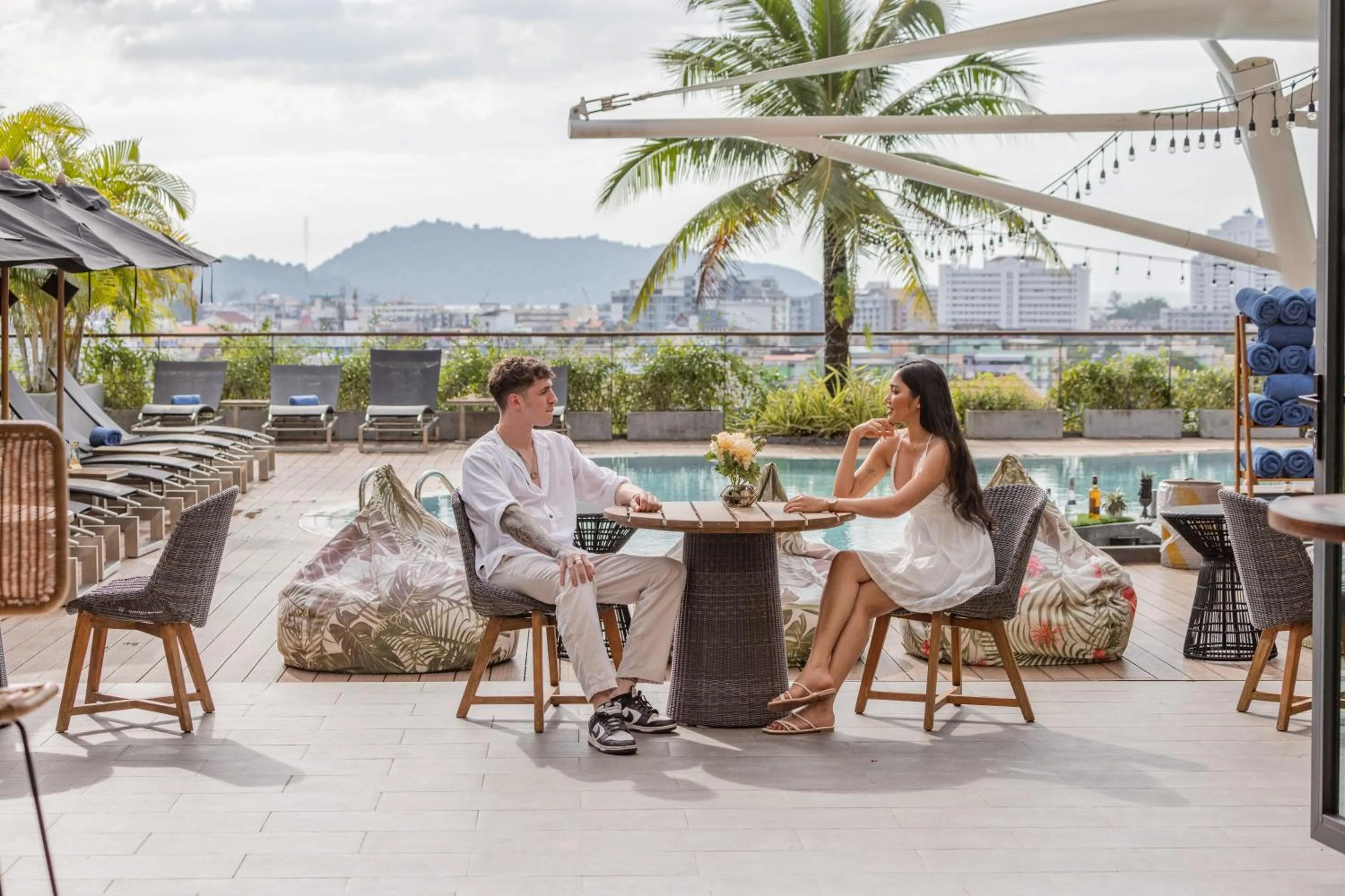 Restaurant/places to eat in SKYVIEW Resort Phuket Patong Beach