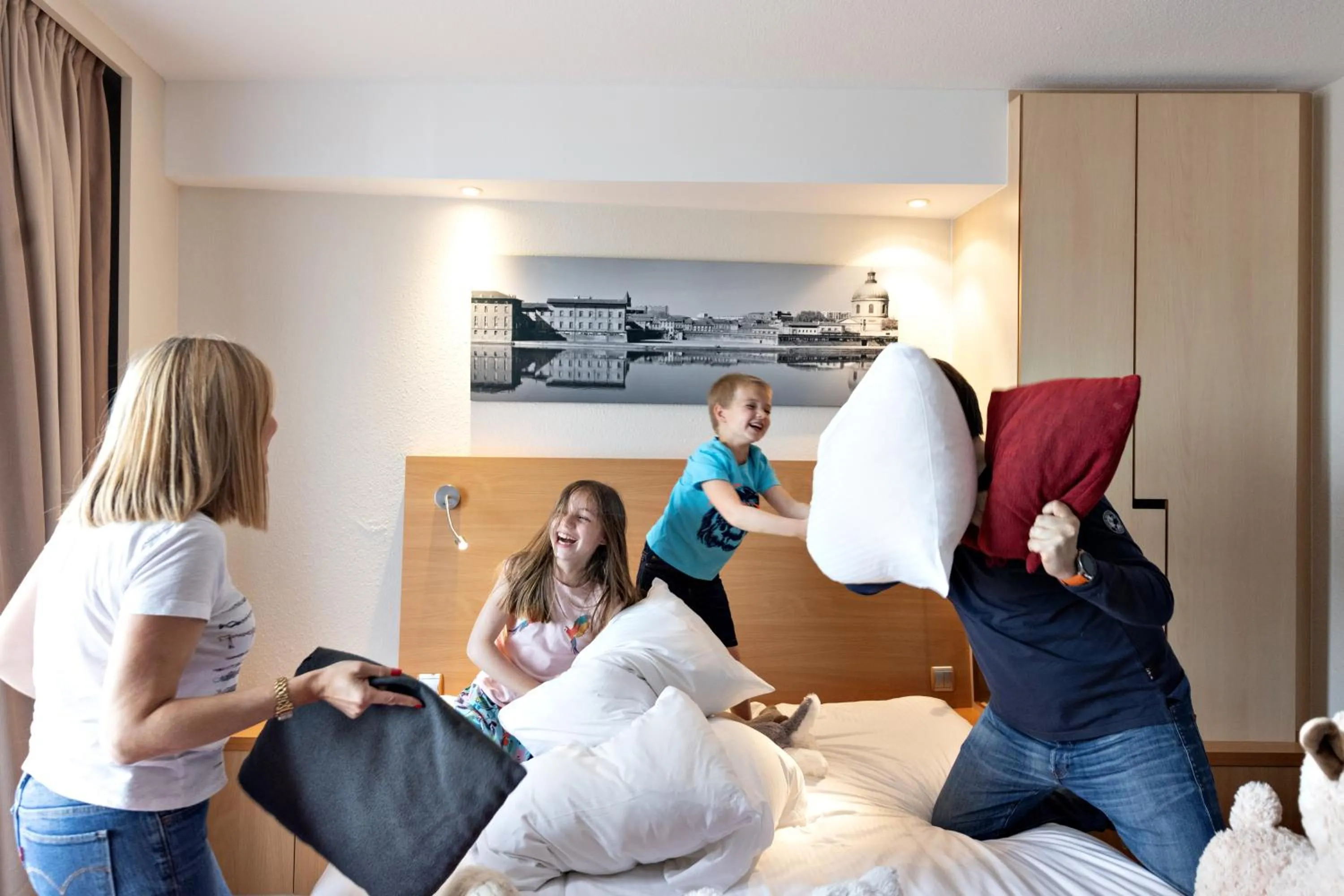 Family, Bed in Aparthotel Adagio Toulouse Centre Ramblas