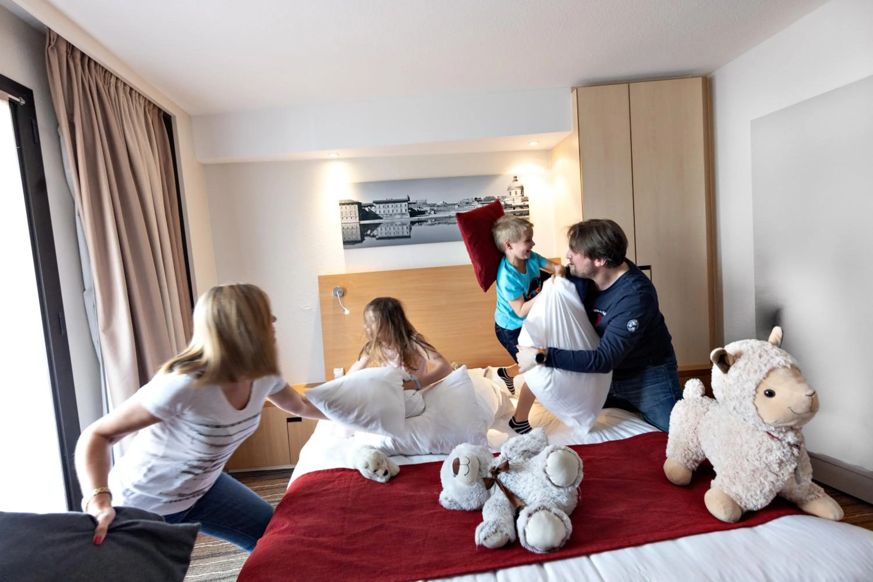 Family, Bed in Aparthotel Adagio Toulouse Centre Ramblas