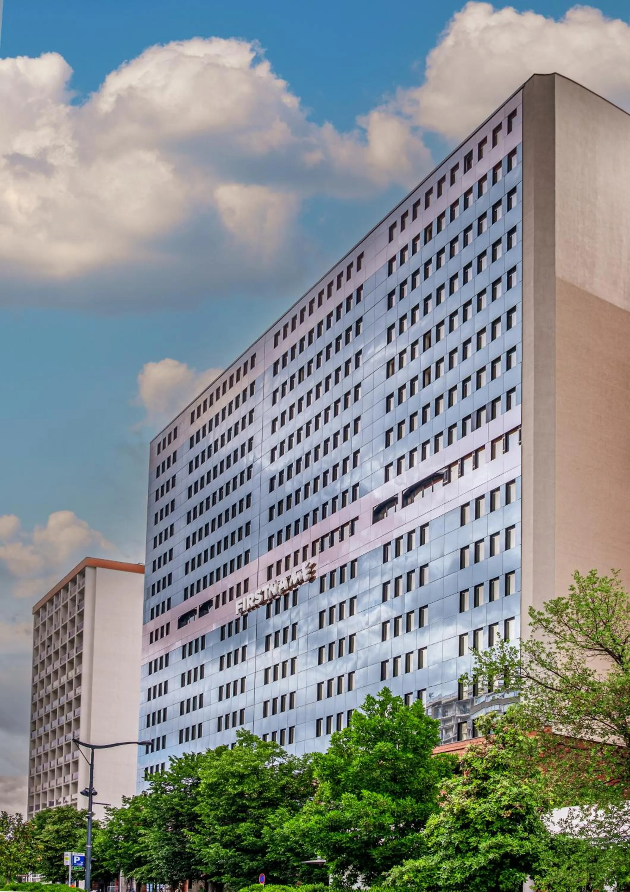 Patio in FirstName Toulouse Résidence