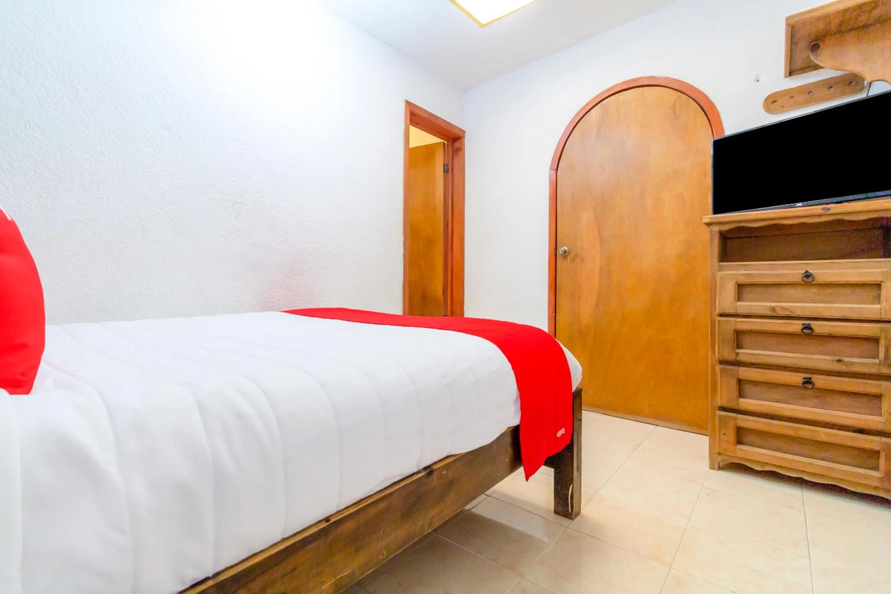 Bedroom, Bed in OYO Hotel Las Nubes,Mercado de Dulces y Artesanias Ambar