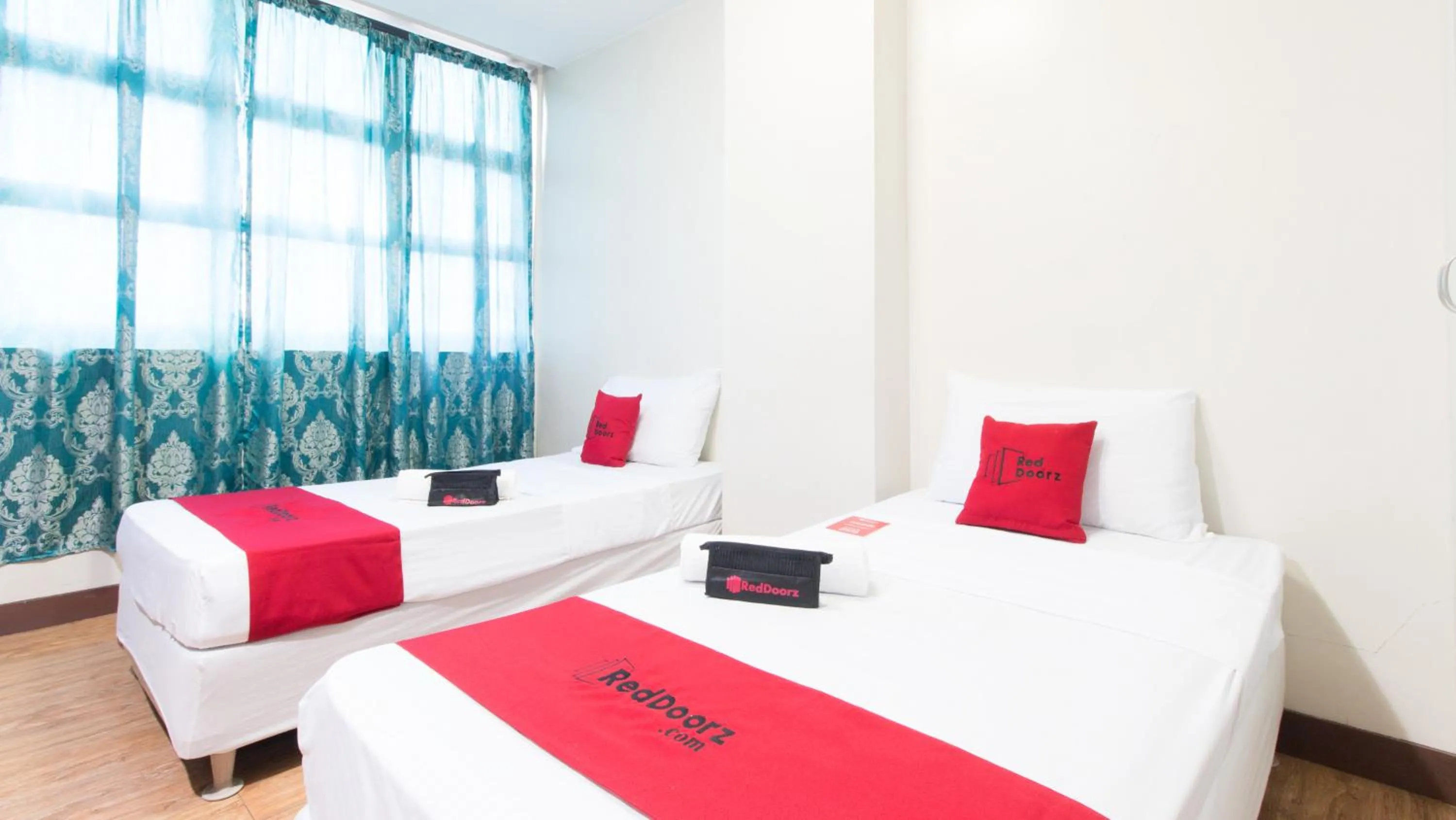 Bed in RedDoorz @ San Jose Tagbak Jaro Iloilo