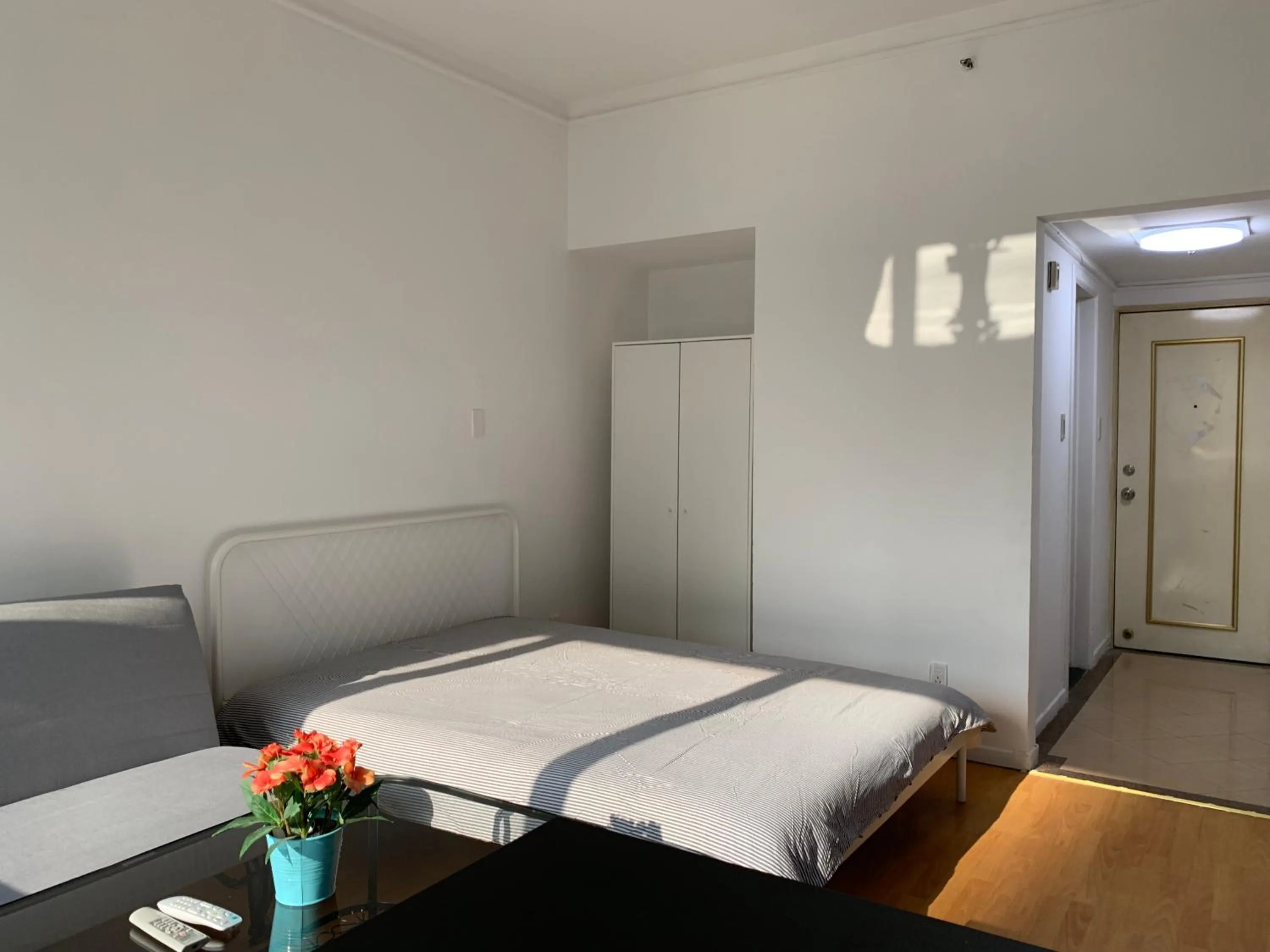 Bed in iNestin Shanghai Apt Lujiazui