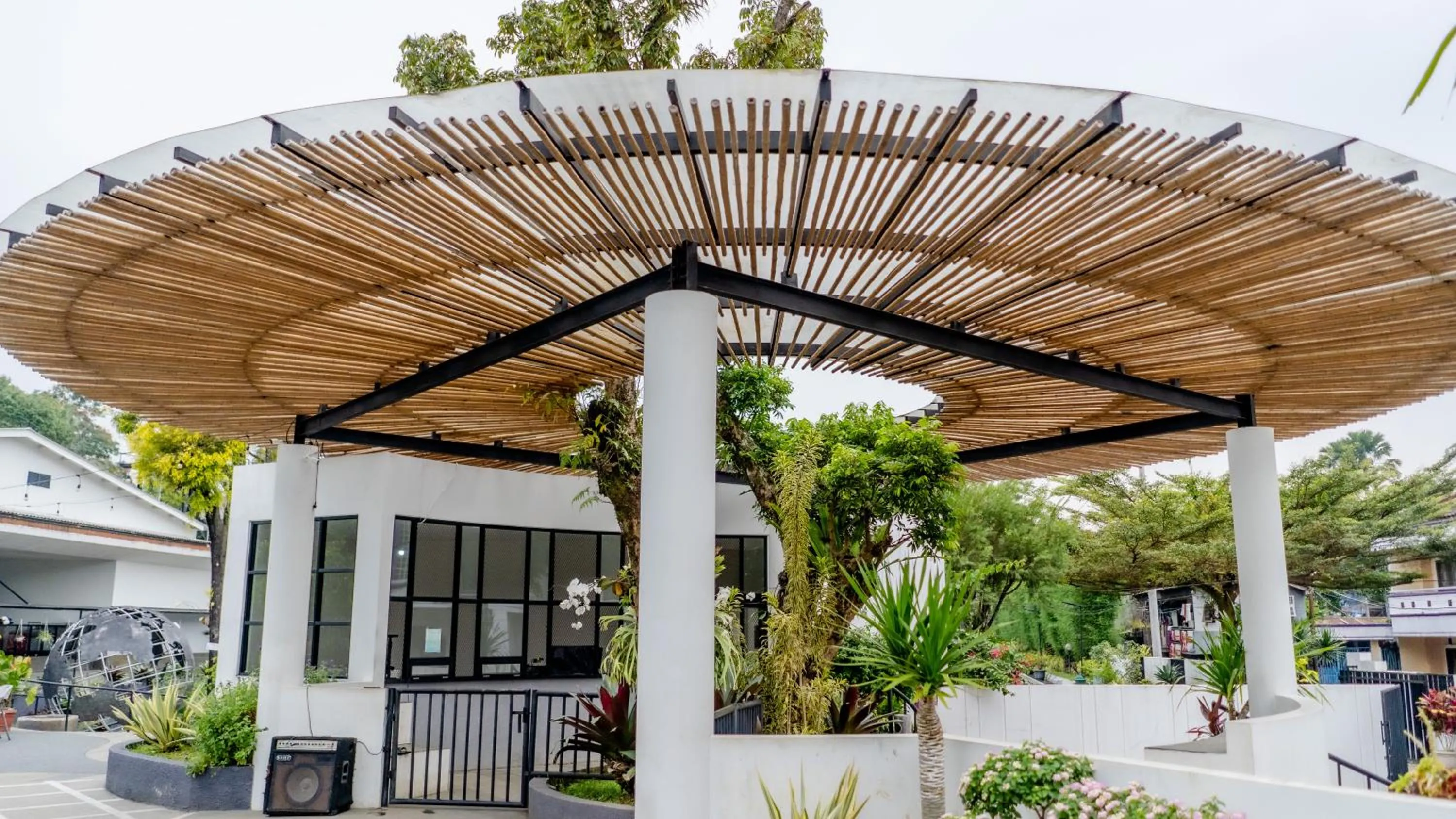 HOTEL & WISMA BINTANG JADAYAT