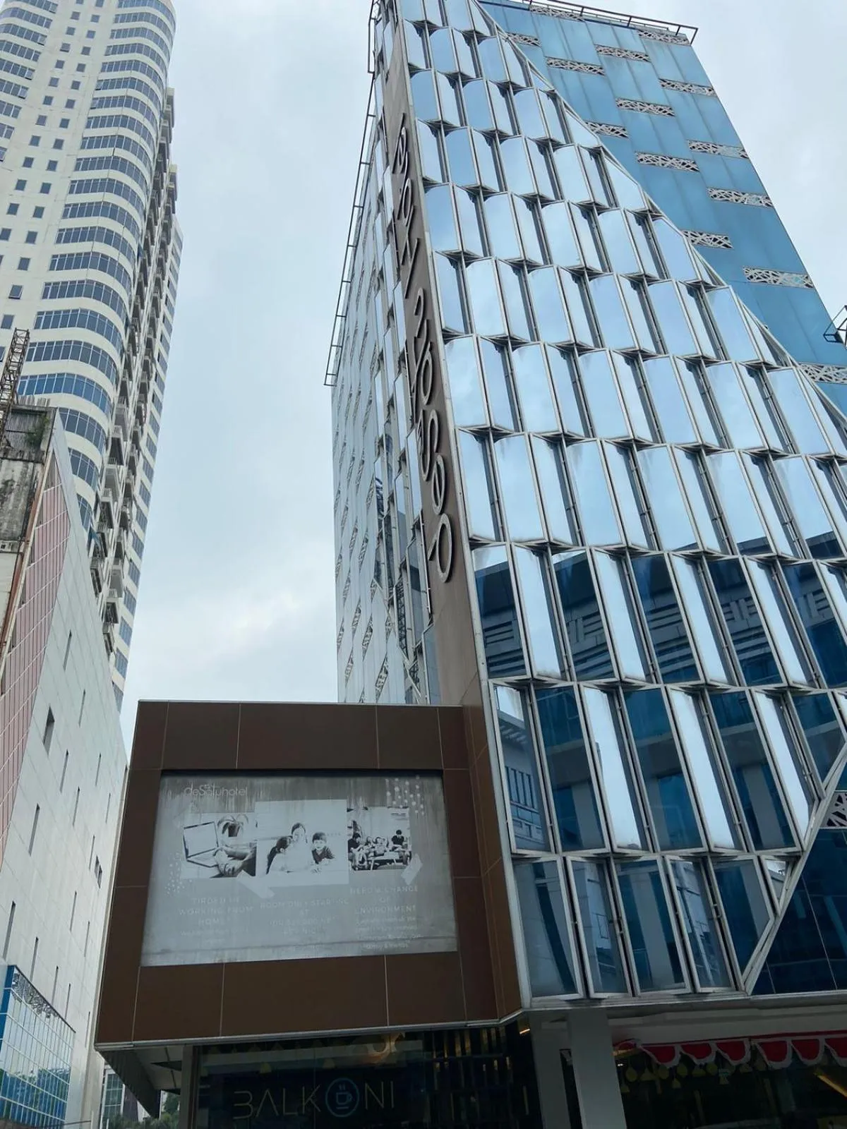 Property building in Desatu Hotel