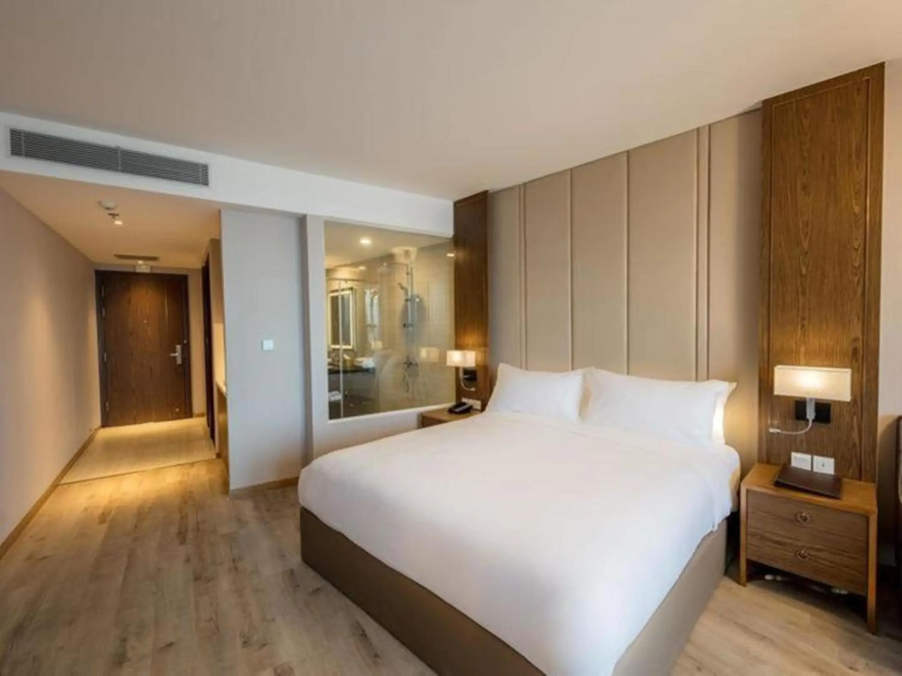 Superior King Suite in Handy Panorama Nha Trang Condotel Superior King Suite in Handy Panorama Nha Trang Condotel