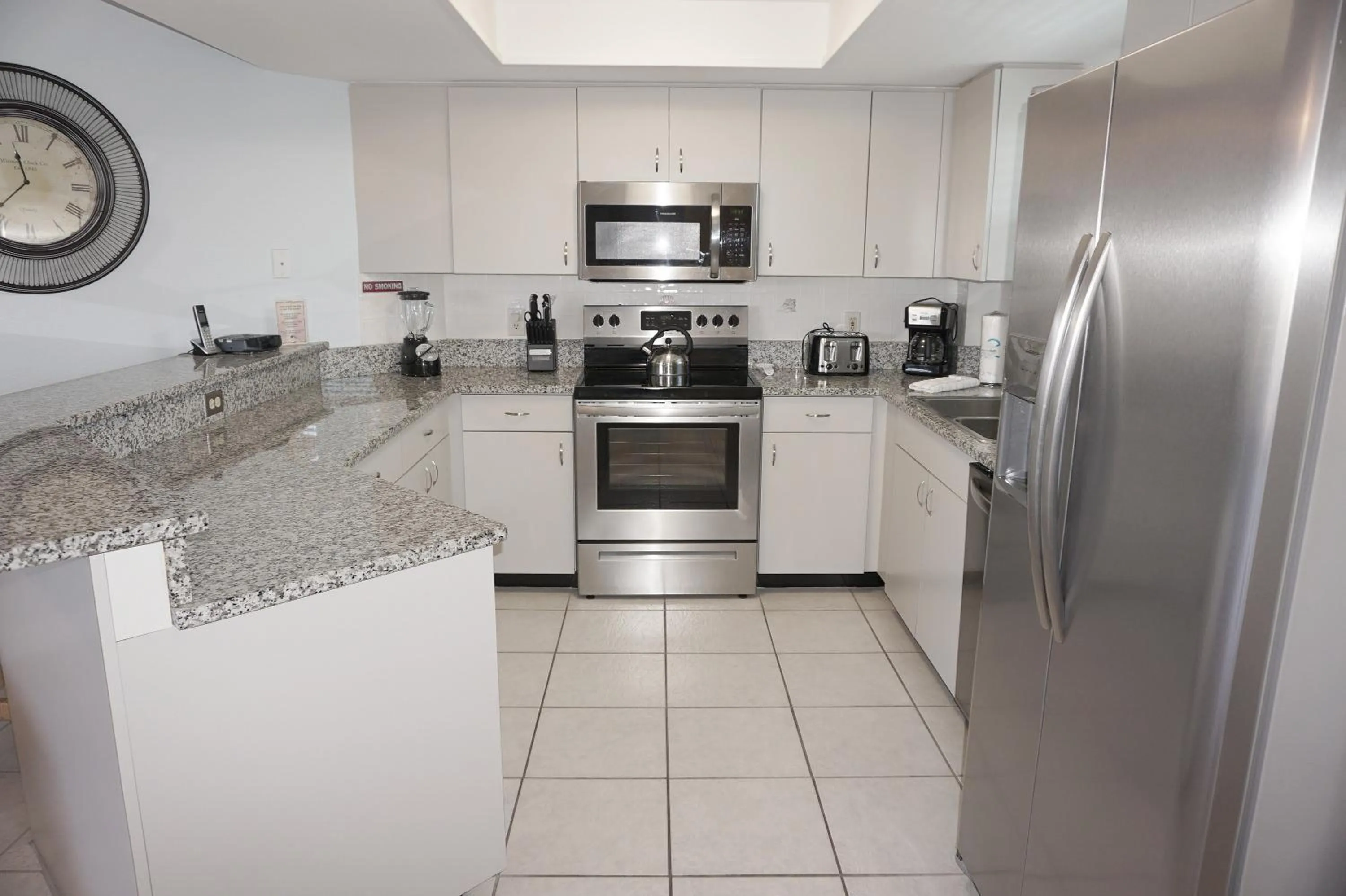 Kitchen or kitchenette in Gulf Strand Resort by Travel Resort Services