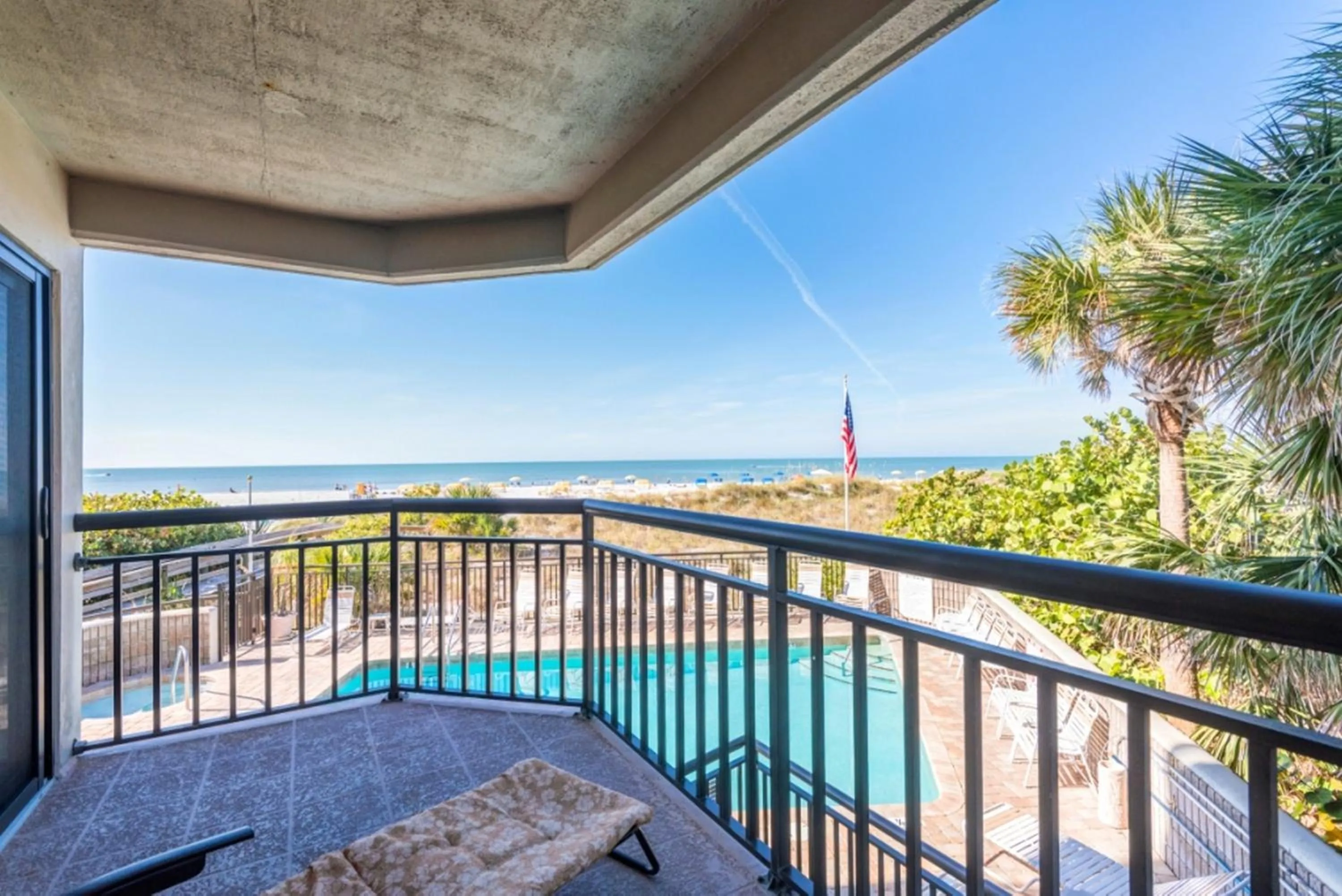 Balcony/Terrace in Gulf Strand Resort by Travel Resort Services