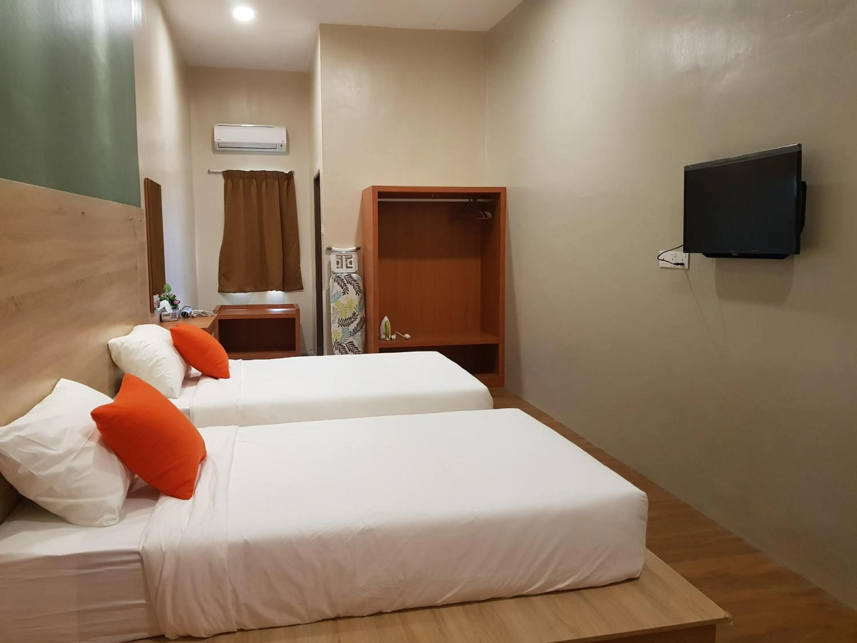 Bedroom, Bed in DURIAN HILL VILLA