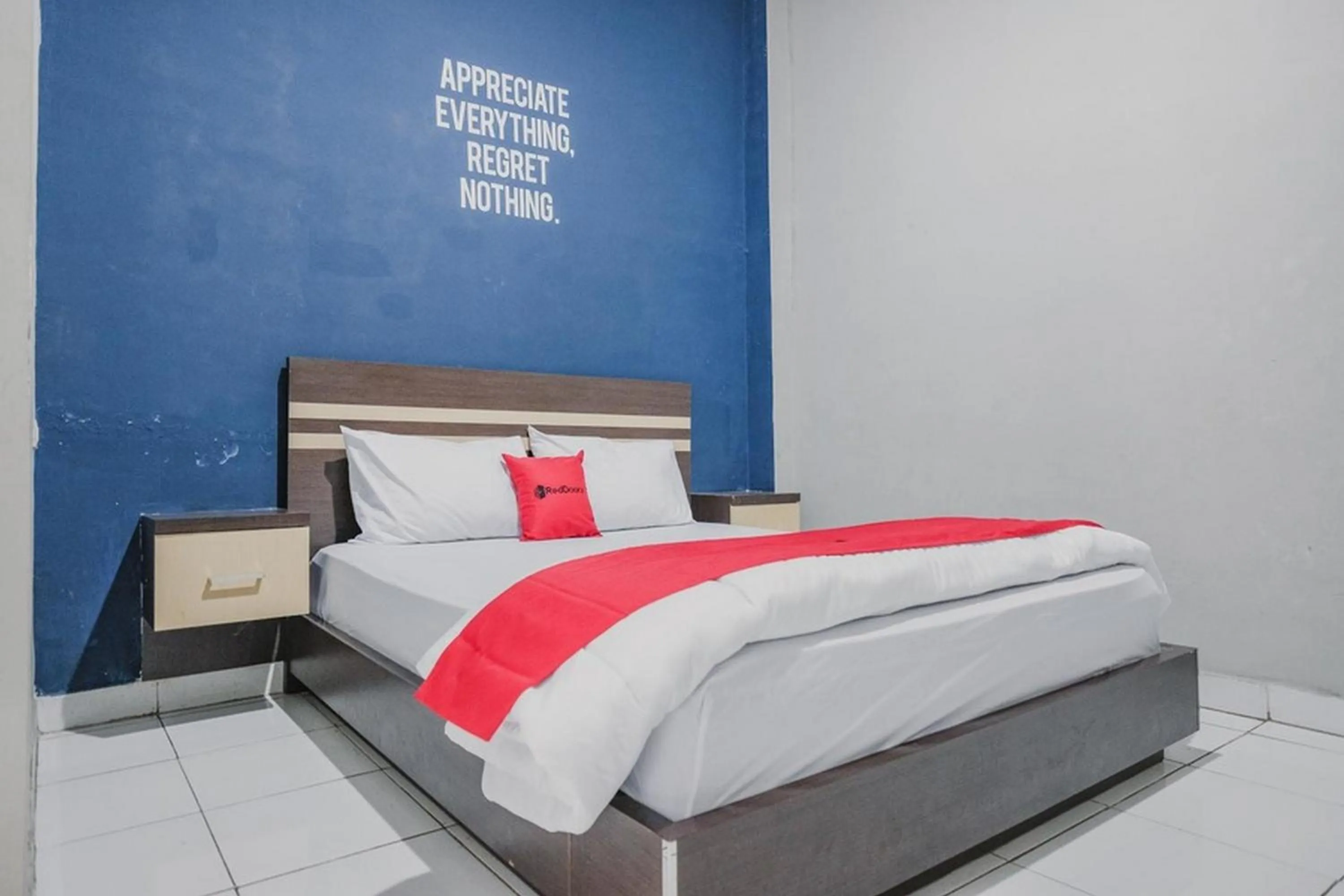 Double Room in RedDoorz @ Jalan Hayam Wuruk Lampung 2