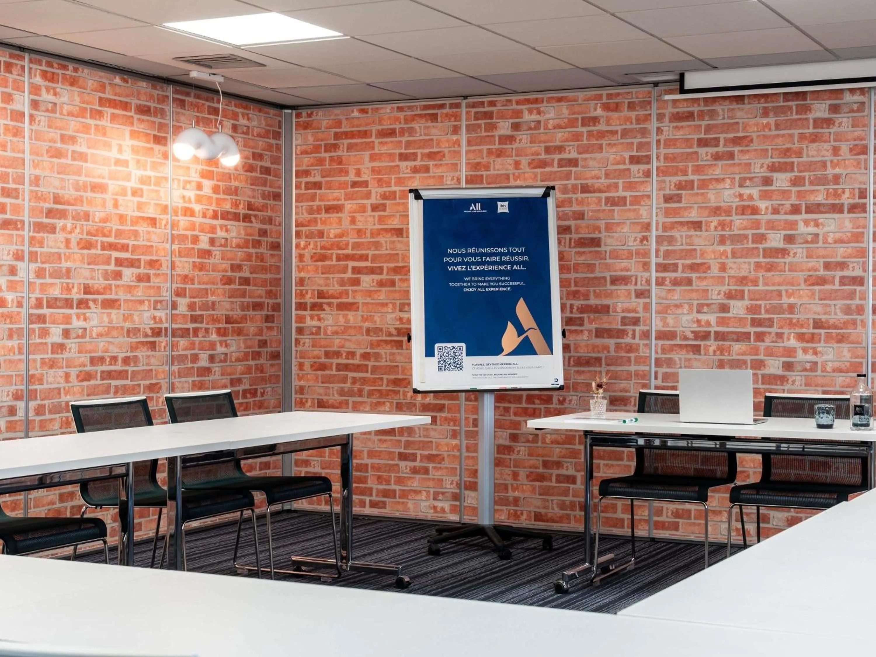 Meeting/conference room in Ibis Styles Lyon Villeurbanne Parc de la Tête d'Or