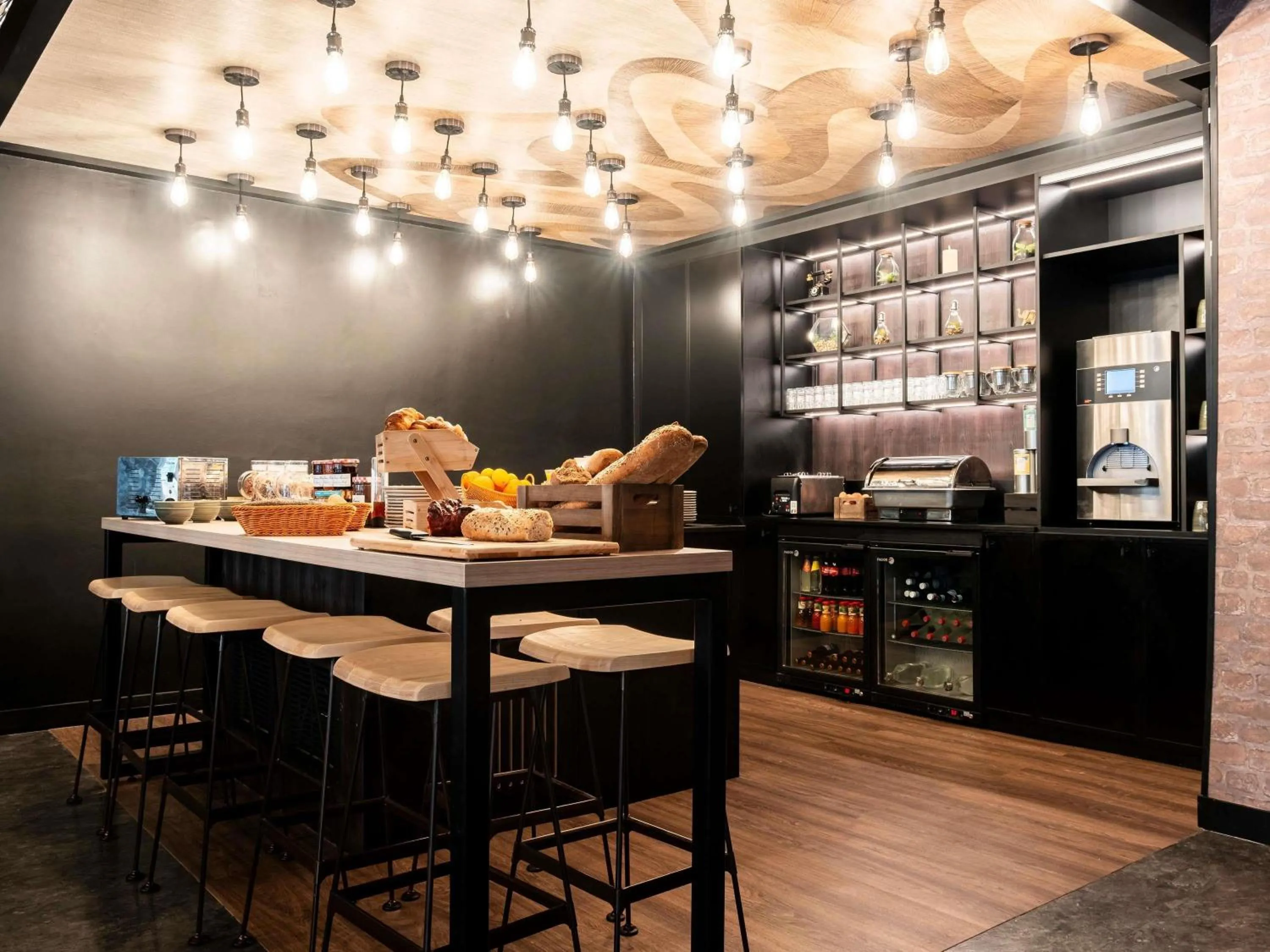 Breakfast in Ibis Styles Lyon Villeurbanne Parc de la Tête d'Or