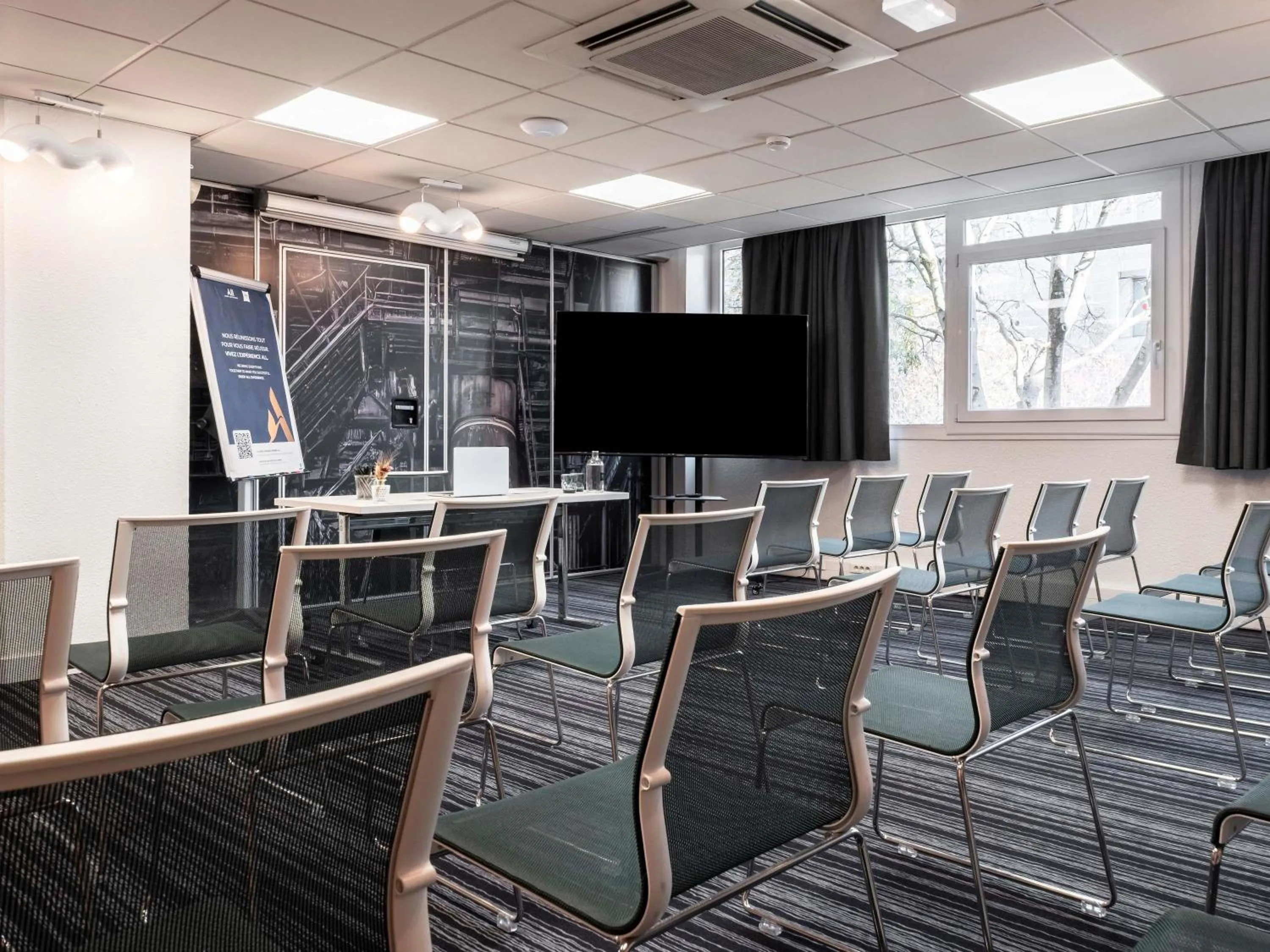 Meeting/conference room in Ibis Styles Lyon Villeurbanne Parc de la Tête d'Or