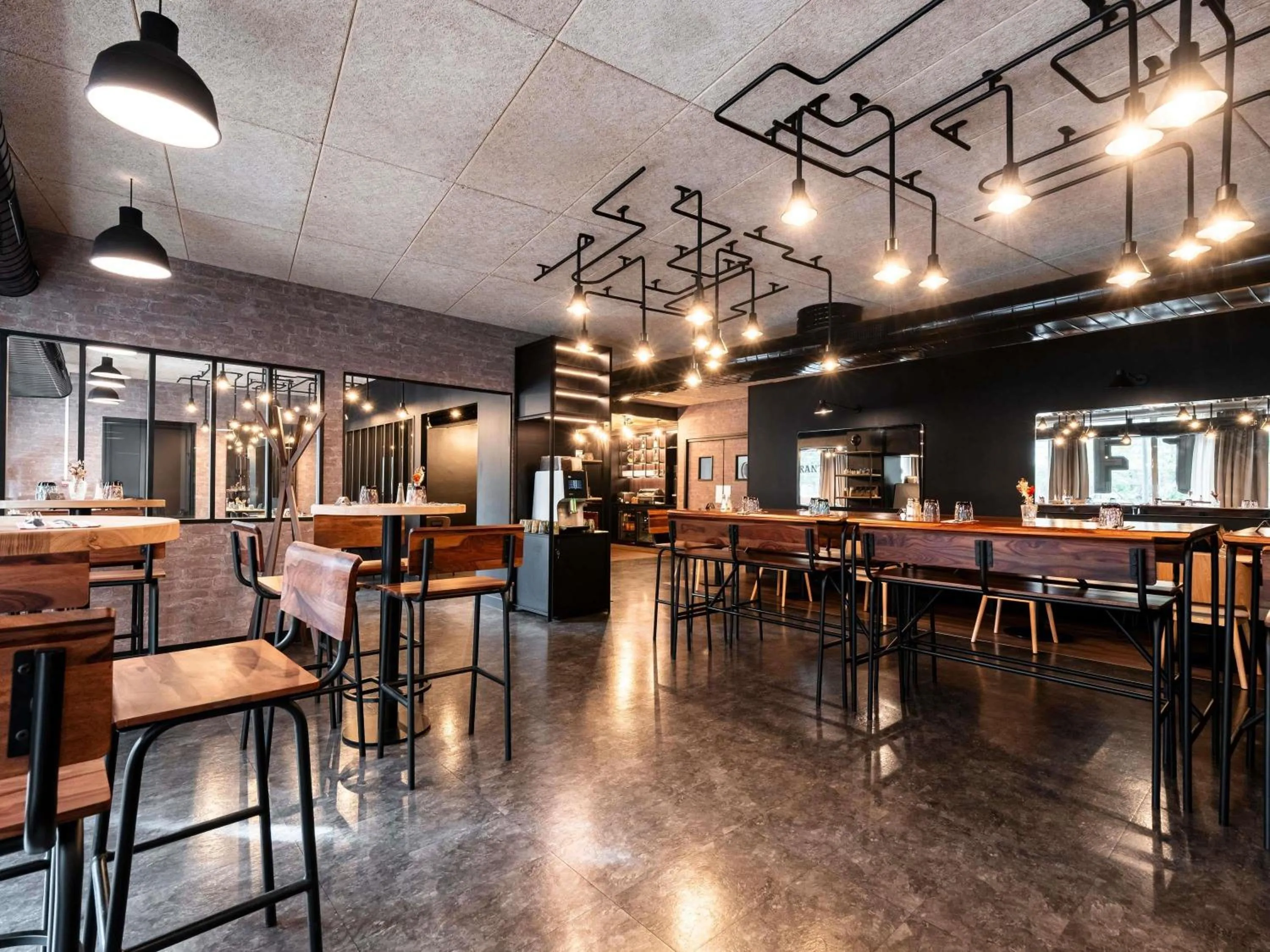 Restaurant/places to eat in Ibis Styles Lyon Villeurbanne Parc de la Tête d'Or