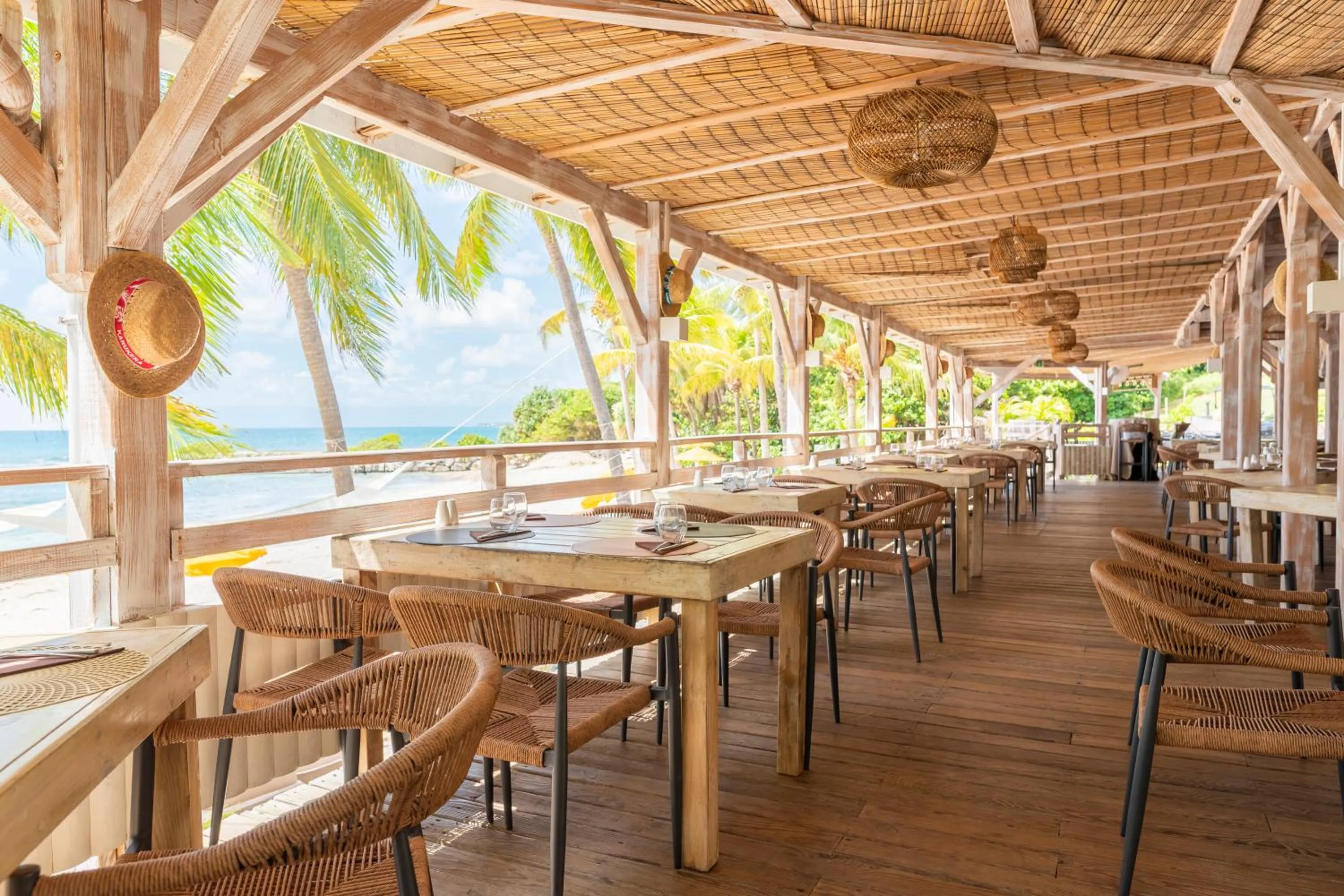 Restaurant/places to eat in Village Pierre & Vacances Sainte Anne