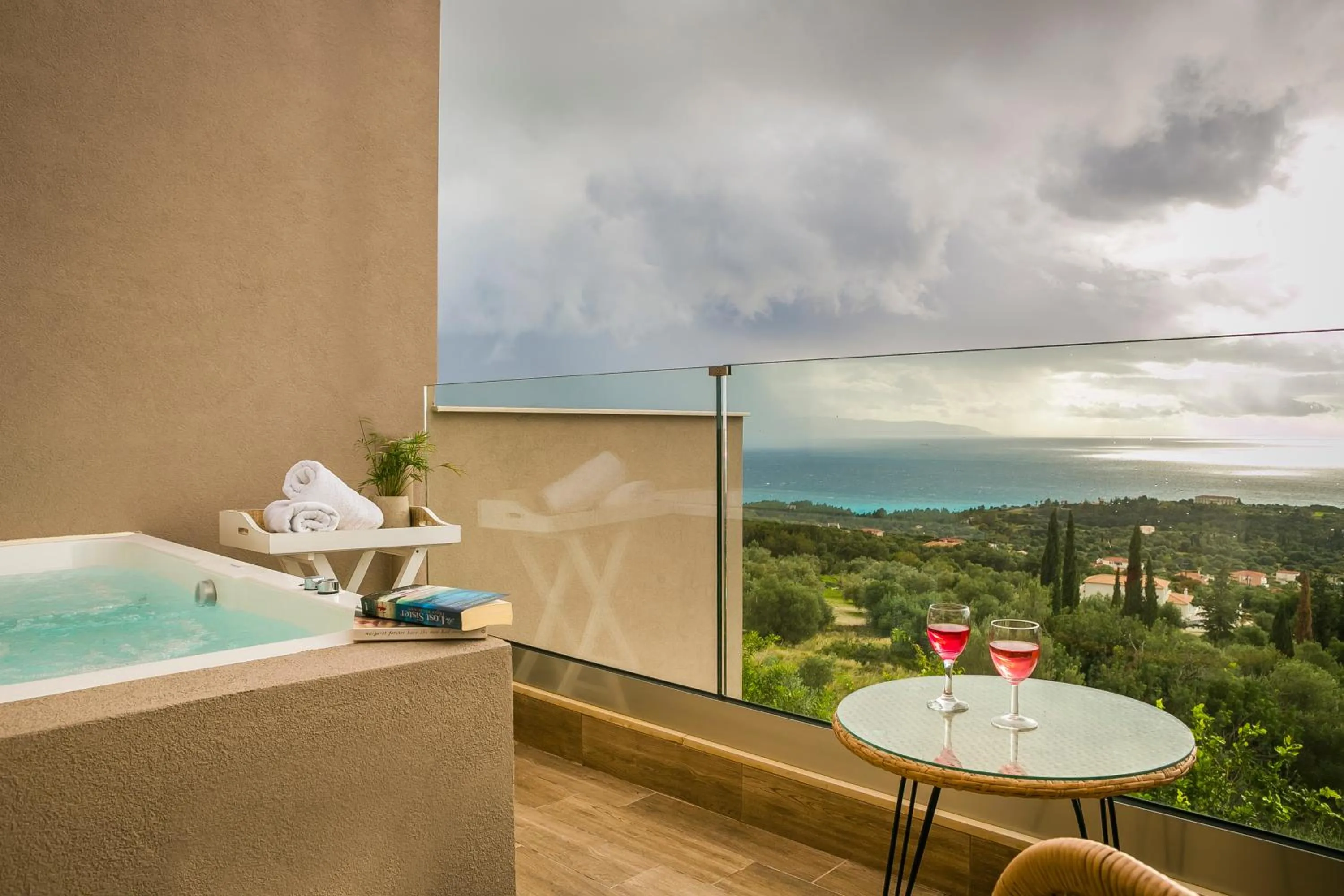 Breakfast in Diana Suites