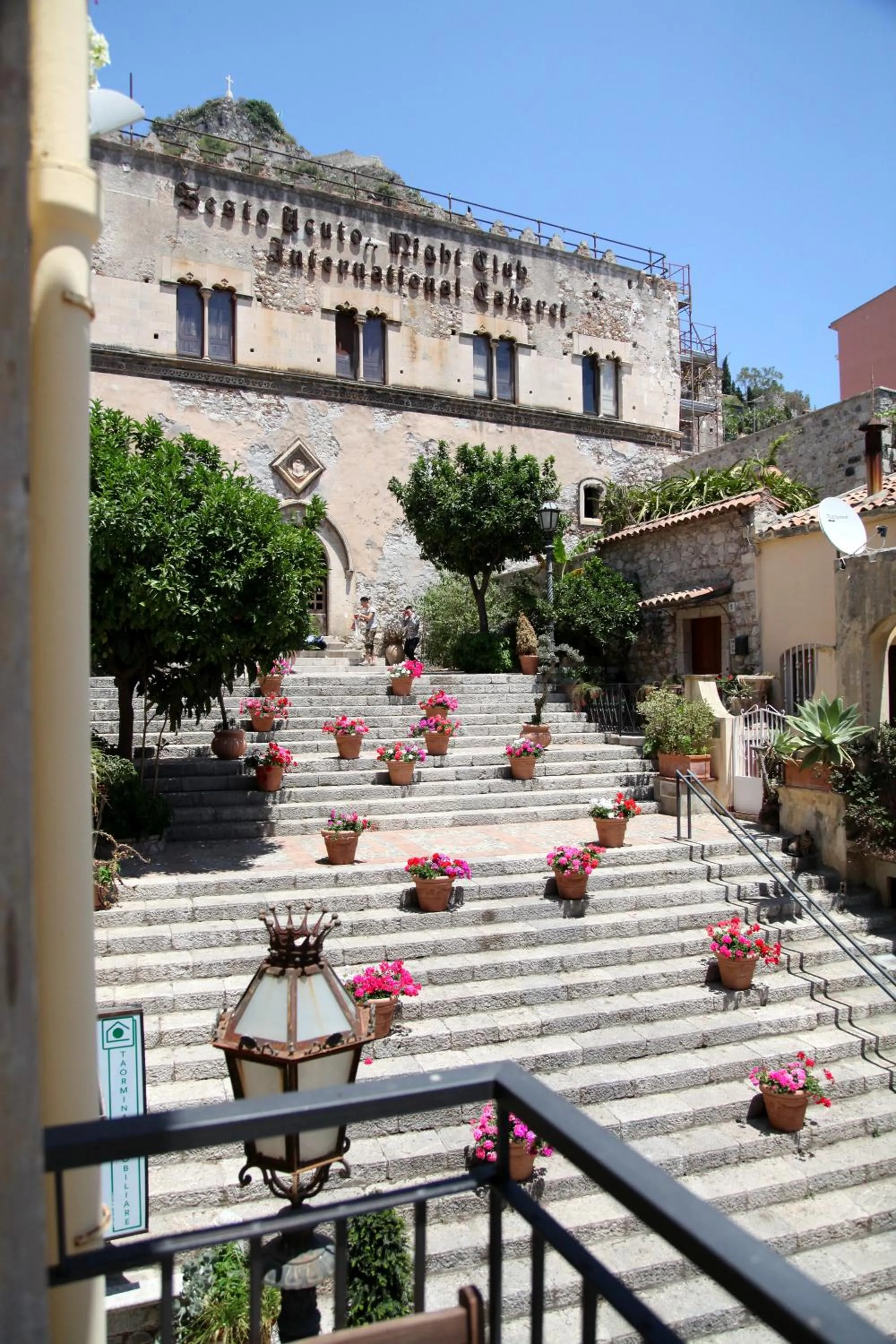 Property building in Bed & Breakfast Duomo Di Taormina