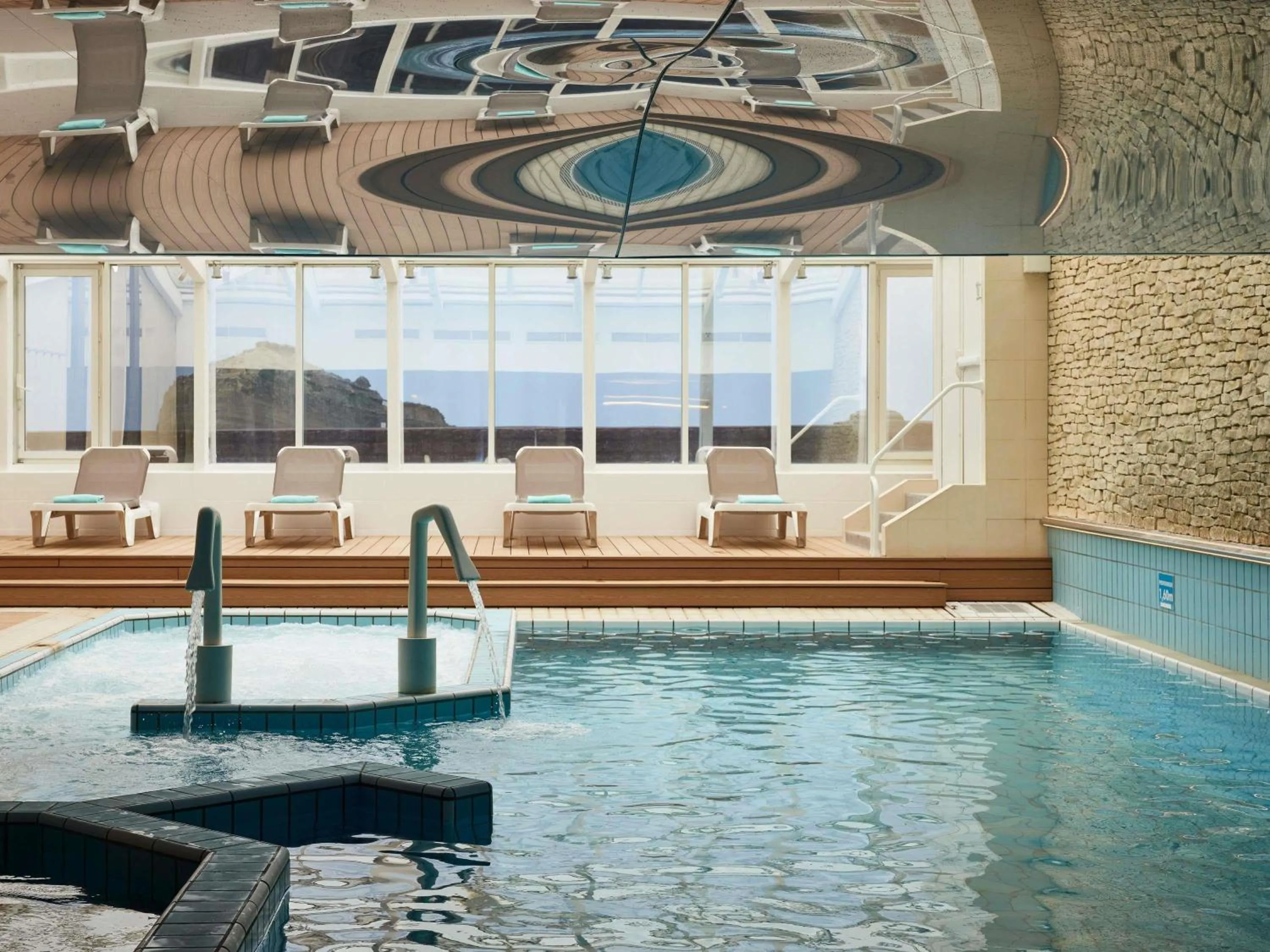 Pool view in Sofitel Biarritz Le Miramar Thalassa