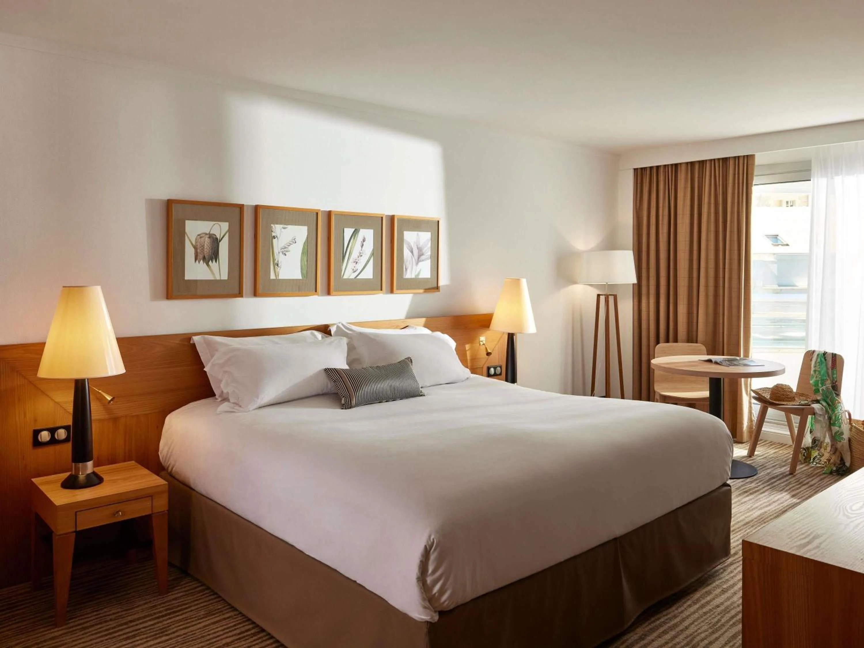 Bedroom, Bed in Sofitel Biarritz Le Miramar Thalassa