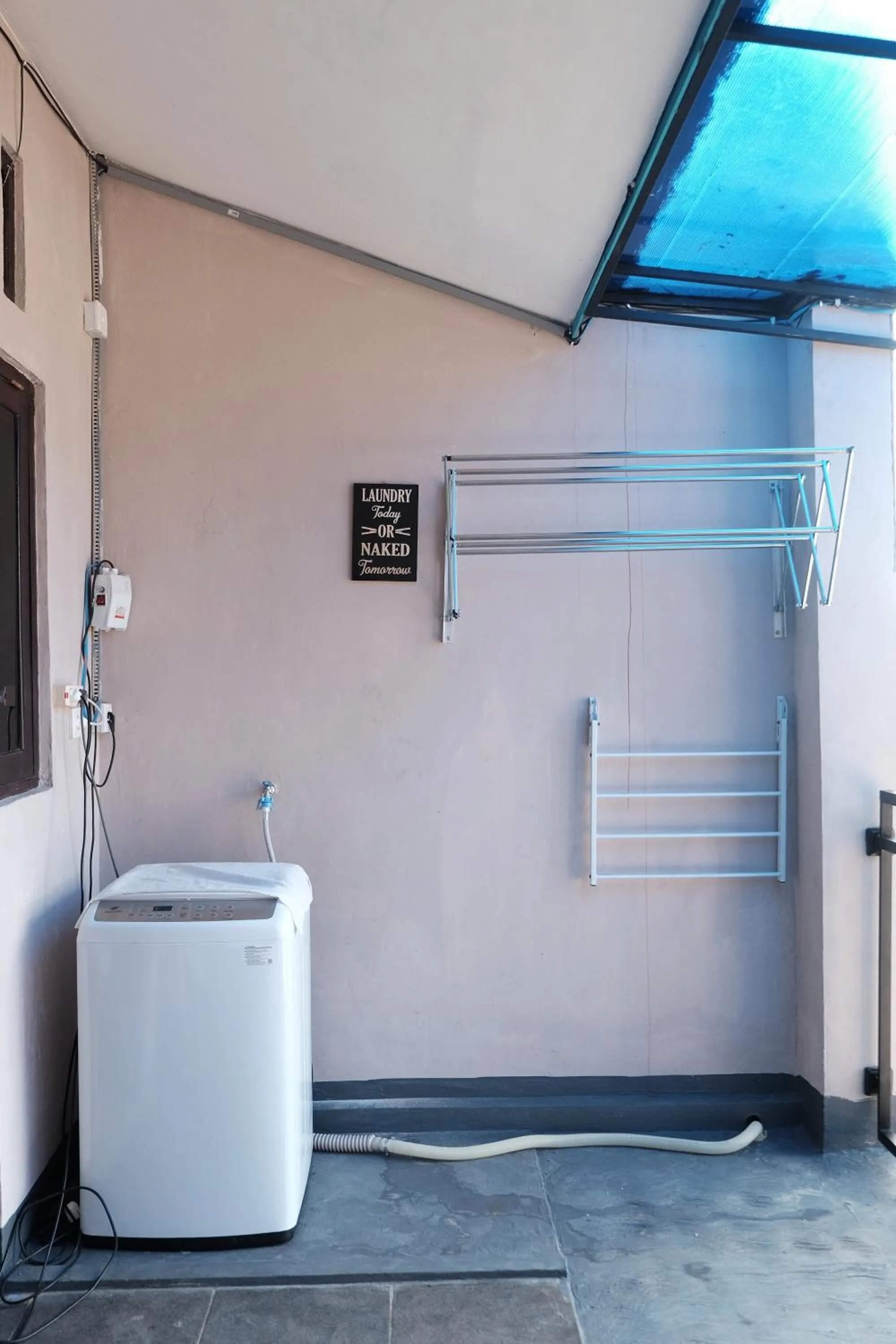 washing machine in Rumah Marianne