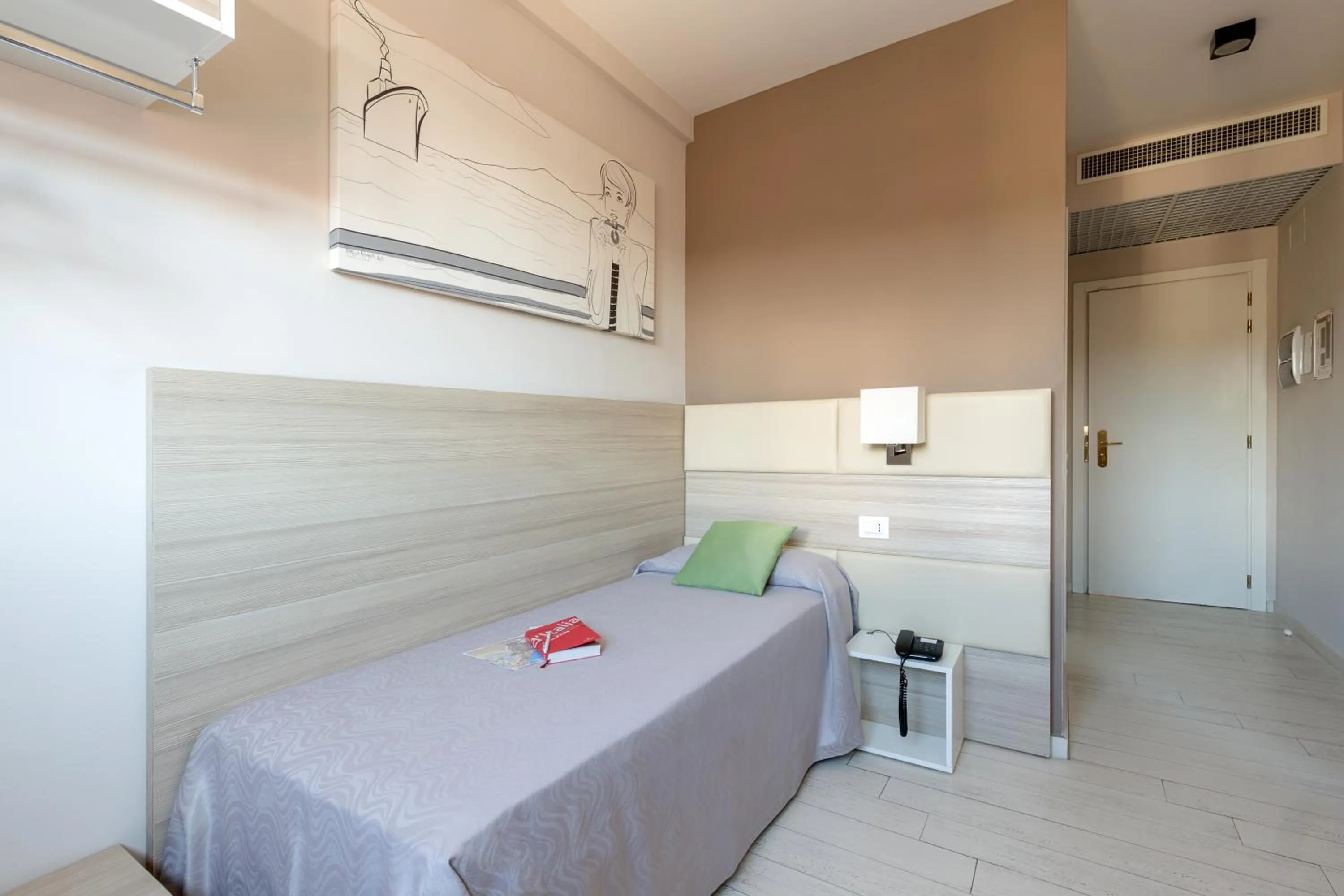 Bed in Hotel Cristina