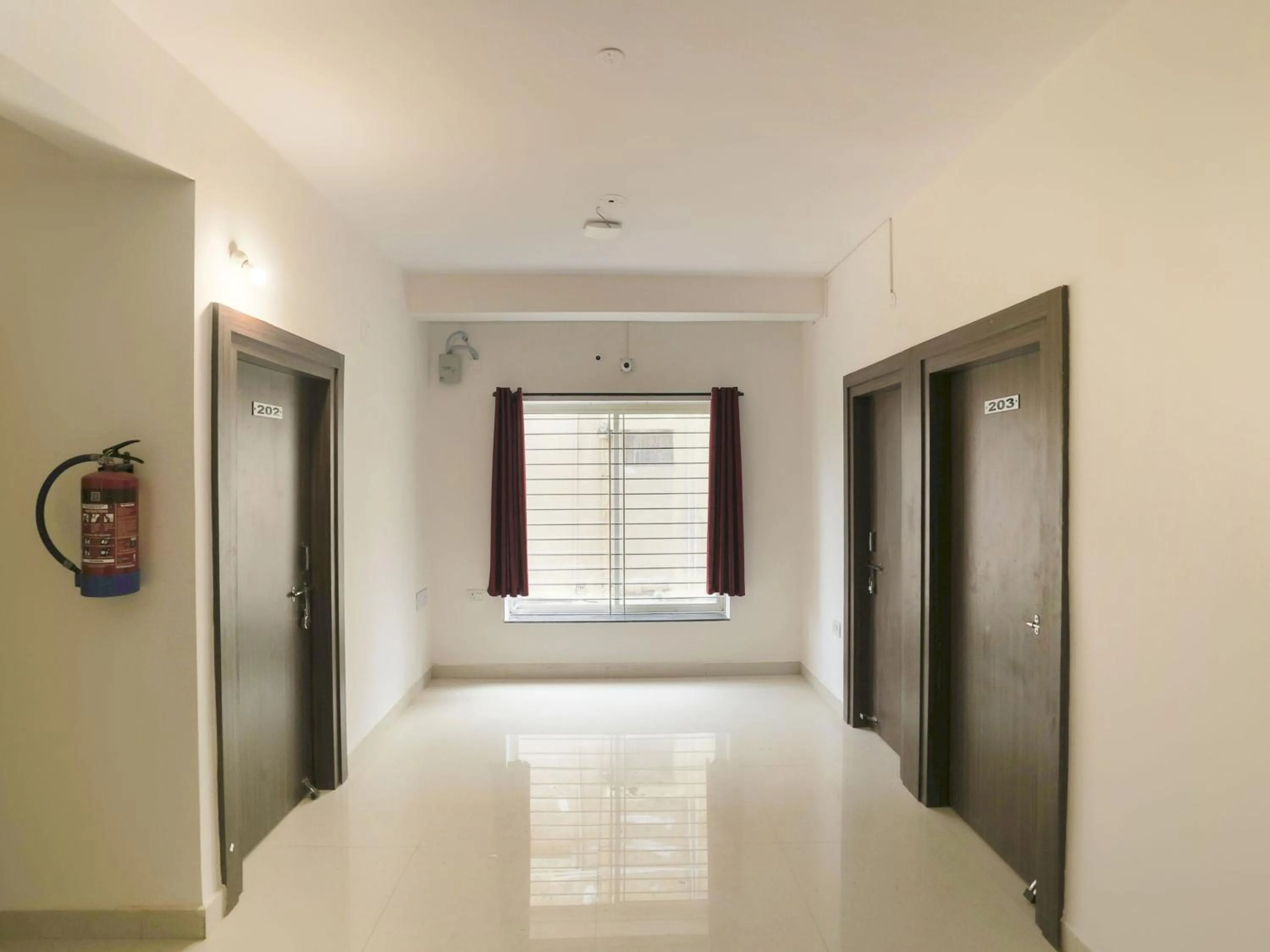 Lobby or reception, Bed in Super Hotel O Prashant Villa