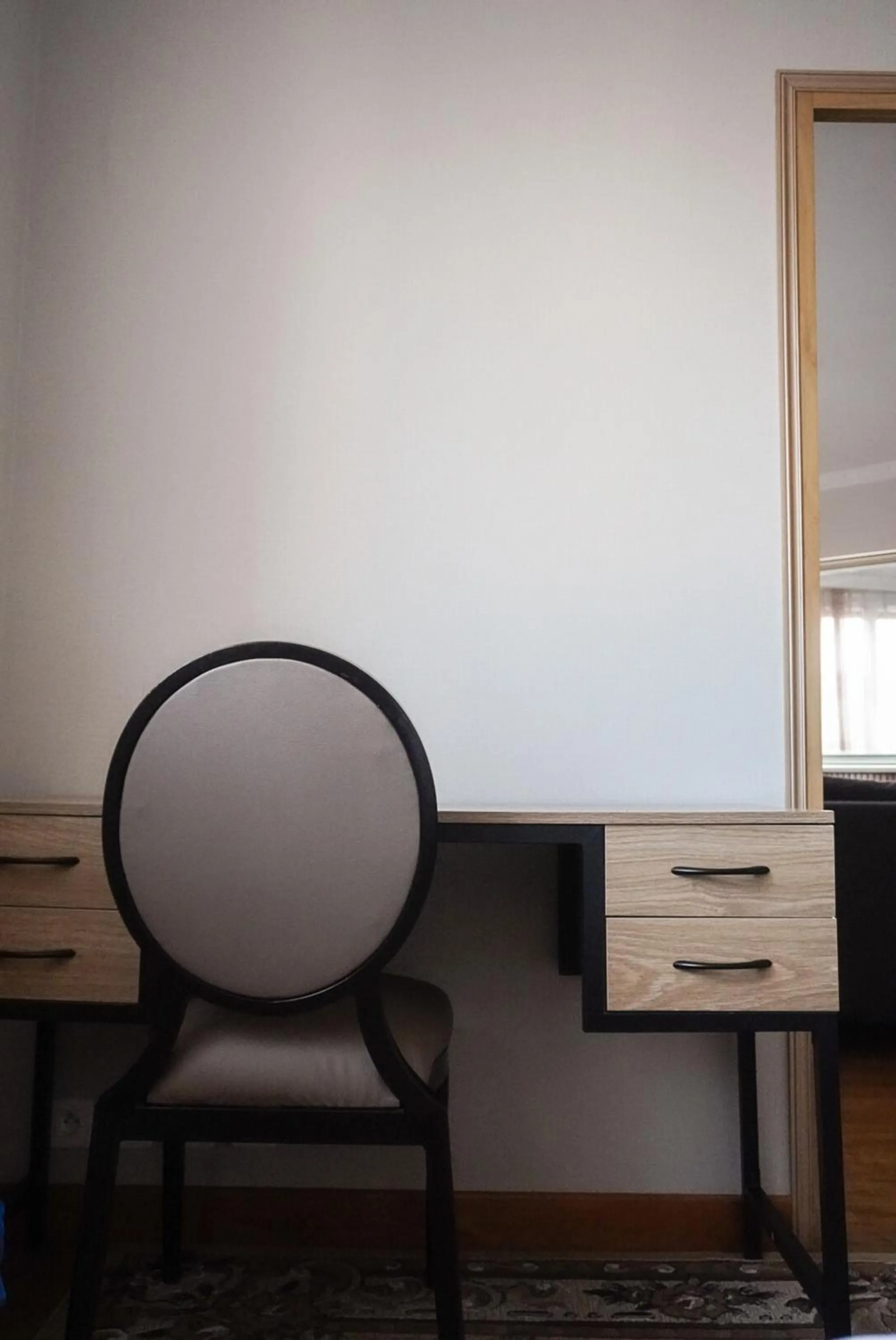 Business facilities in La Maison Charentonneau