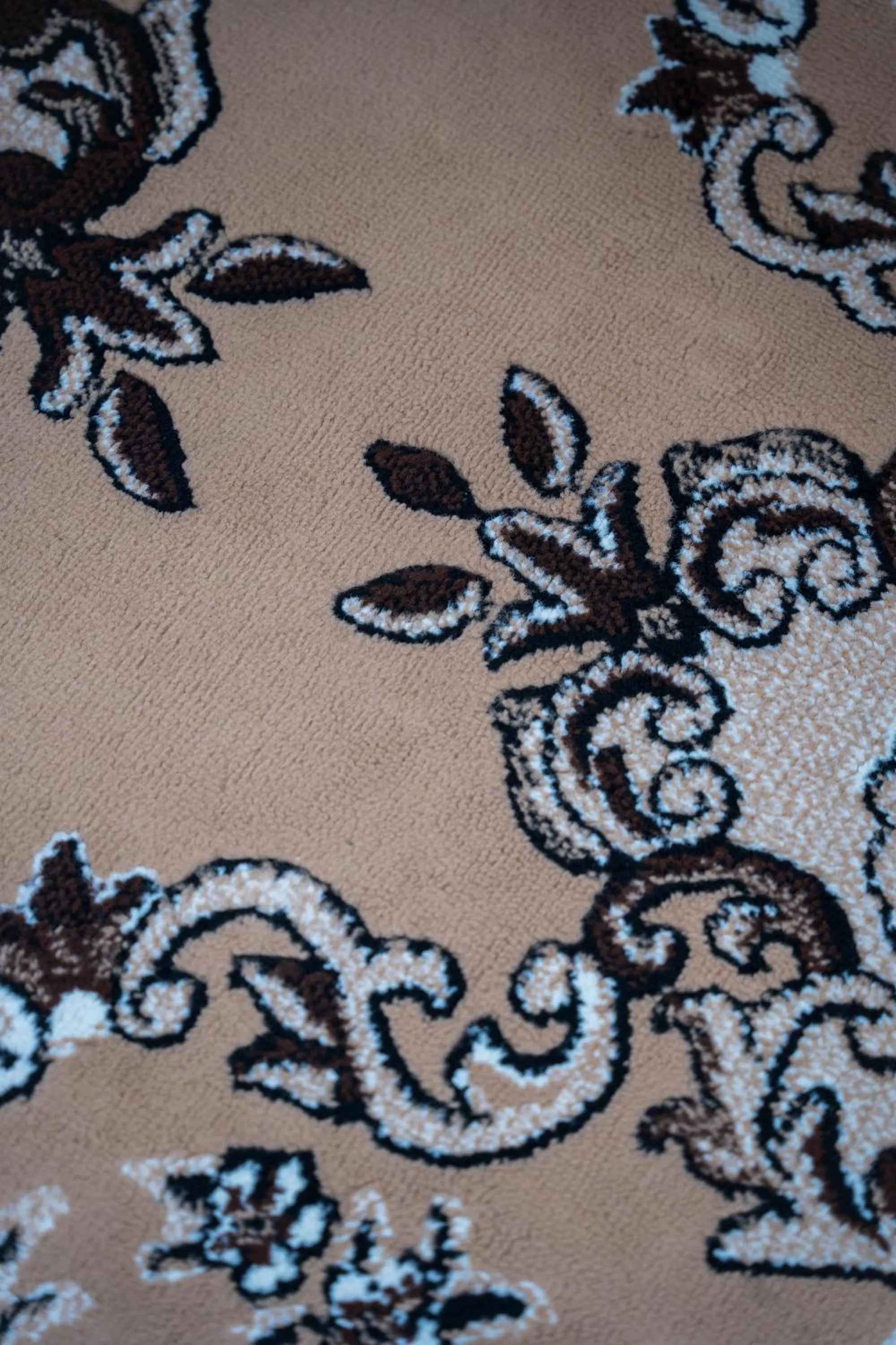 Decorative detail in La Maison Charentonneau