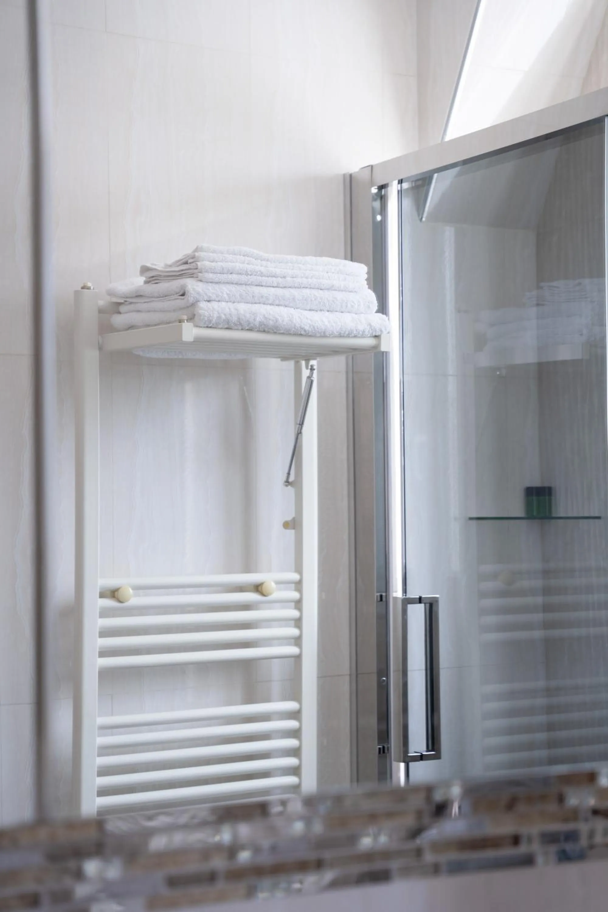 Bathroom in La Maison Charentonneau