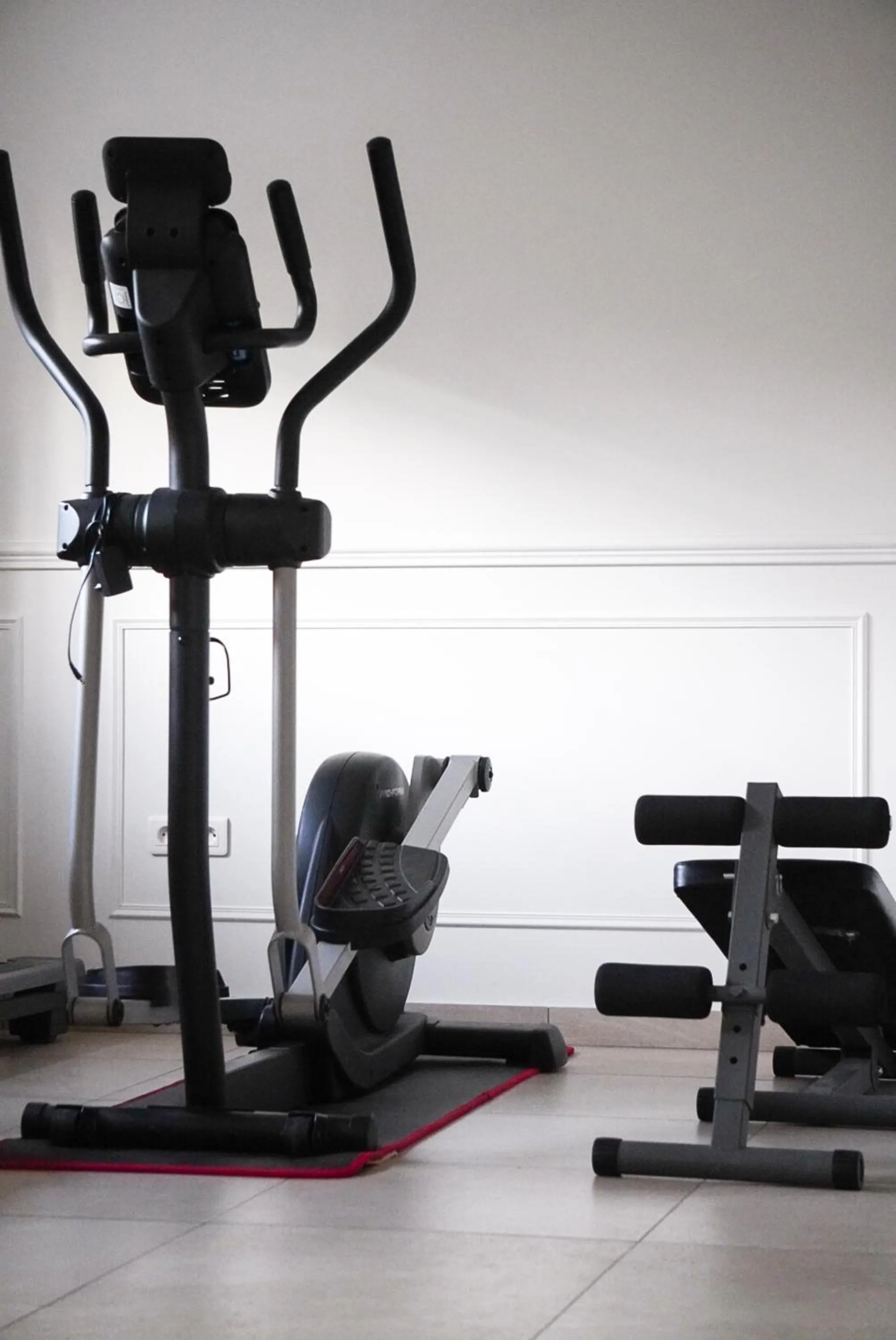 Fitness centre/facilities in La Maison Charentonneau
